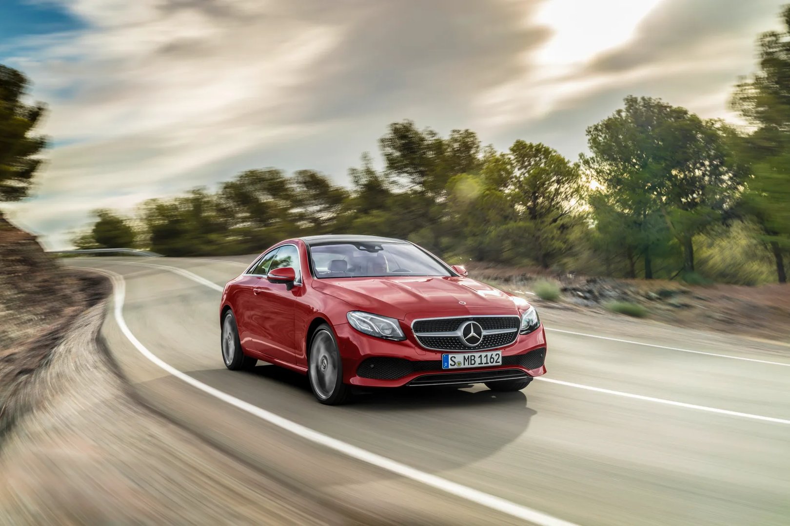 Mercedes_E-Class_5_generation__Coupe__9.jpg