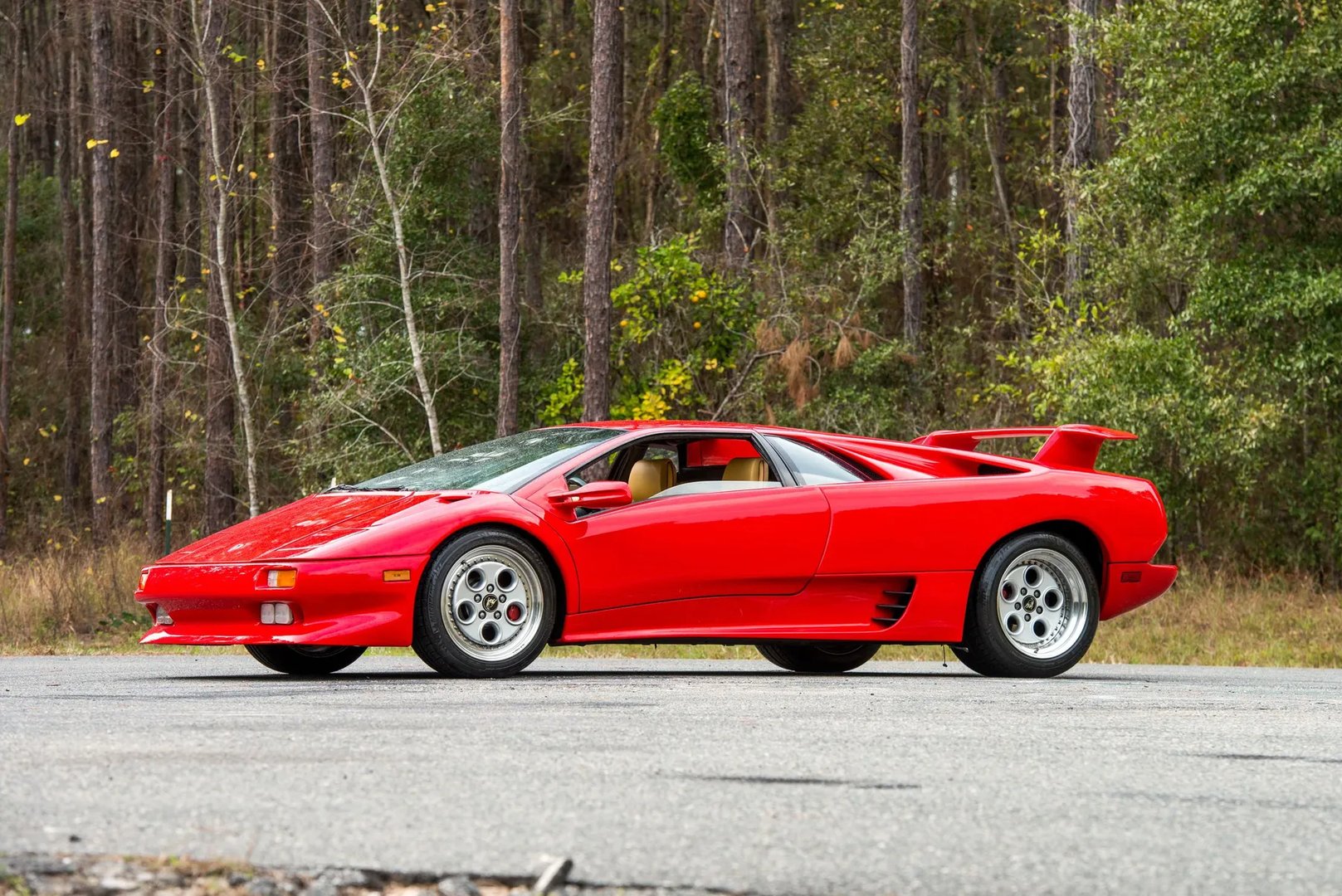 Lamborghini_Diablo_1_generation__Coupe__4.jpg
