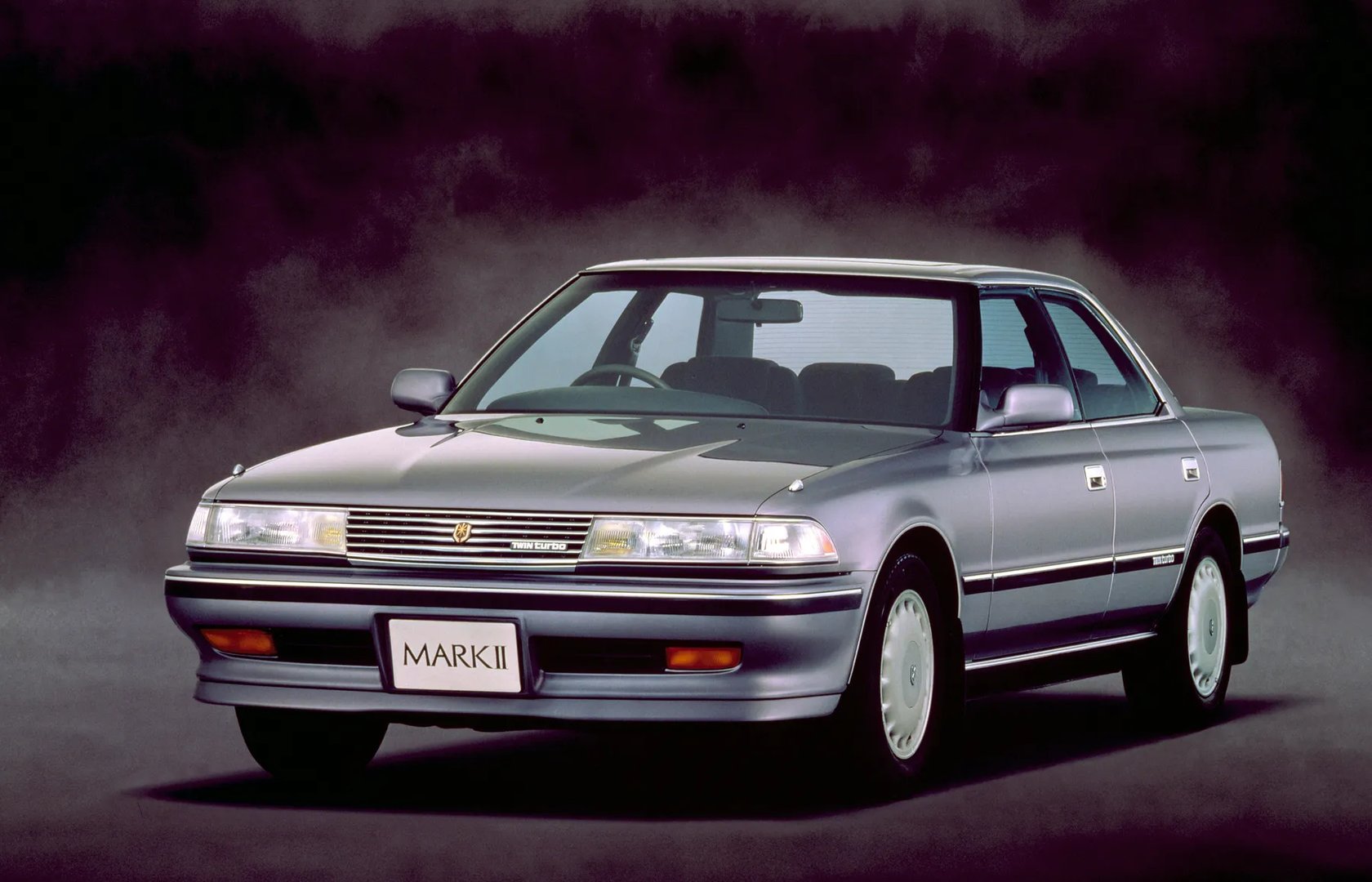 Toyota_Mark_II_6_generation__Sedan_Hardtop__6.jpg