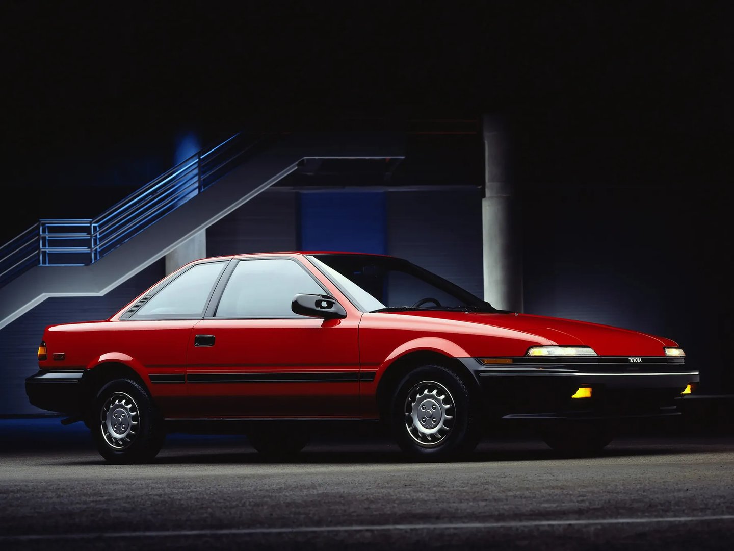 Toyota_Corolla_6_generation__Coupe__2.jpg