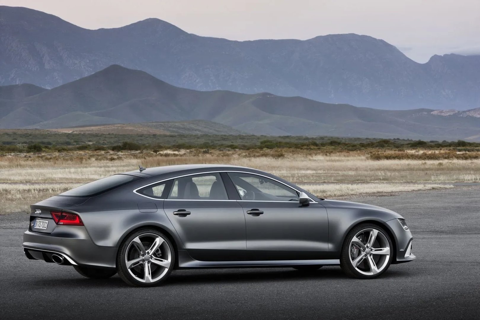 Audi_RS7_1_generation__Liftback__1.jpg