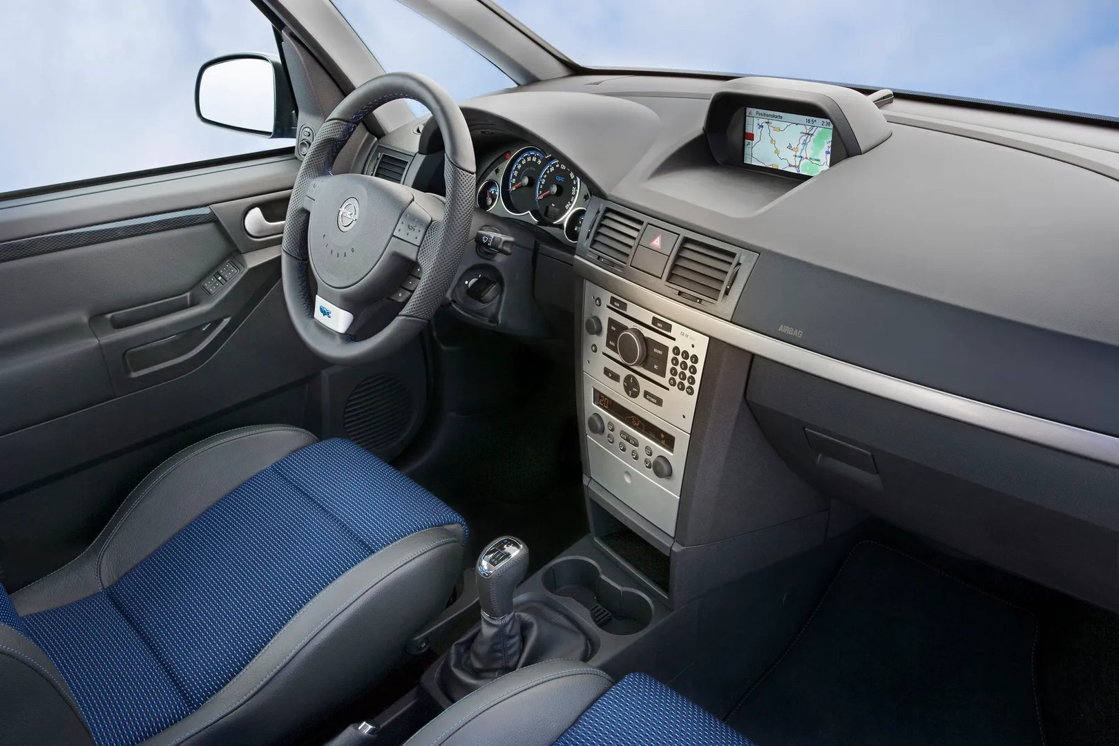 Opel_Meriva_OPC_2_generation_restyling__Compact_Van__10.jpg