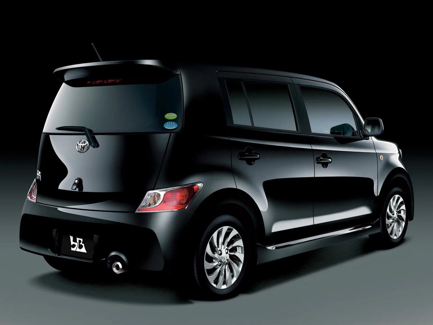 Toyota_bB_2_generation_restyling__Compact_Van__4.jpg