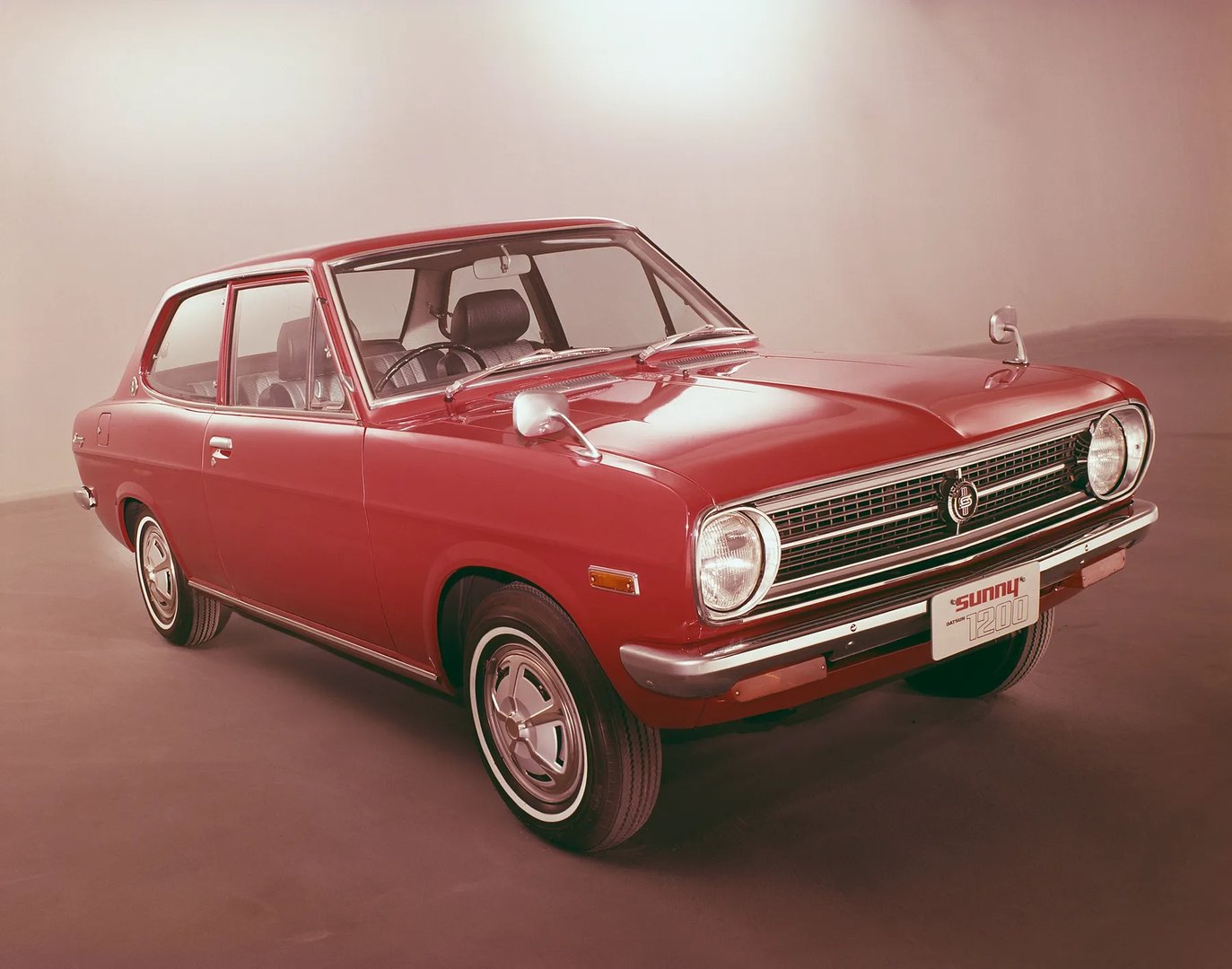 Nissan Sunny 2 generation  Sedan 2-doors