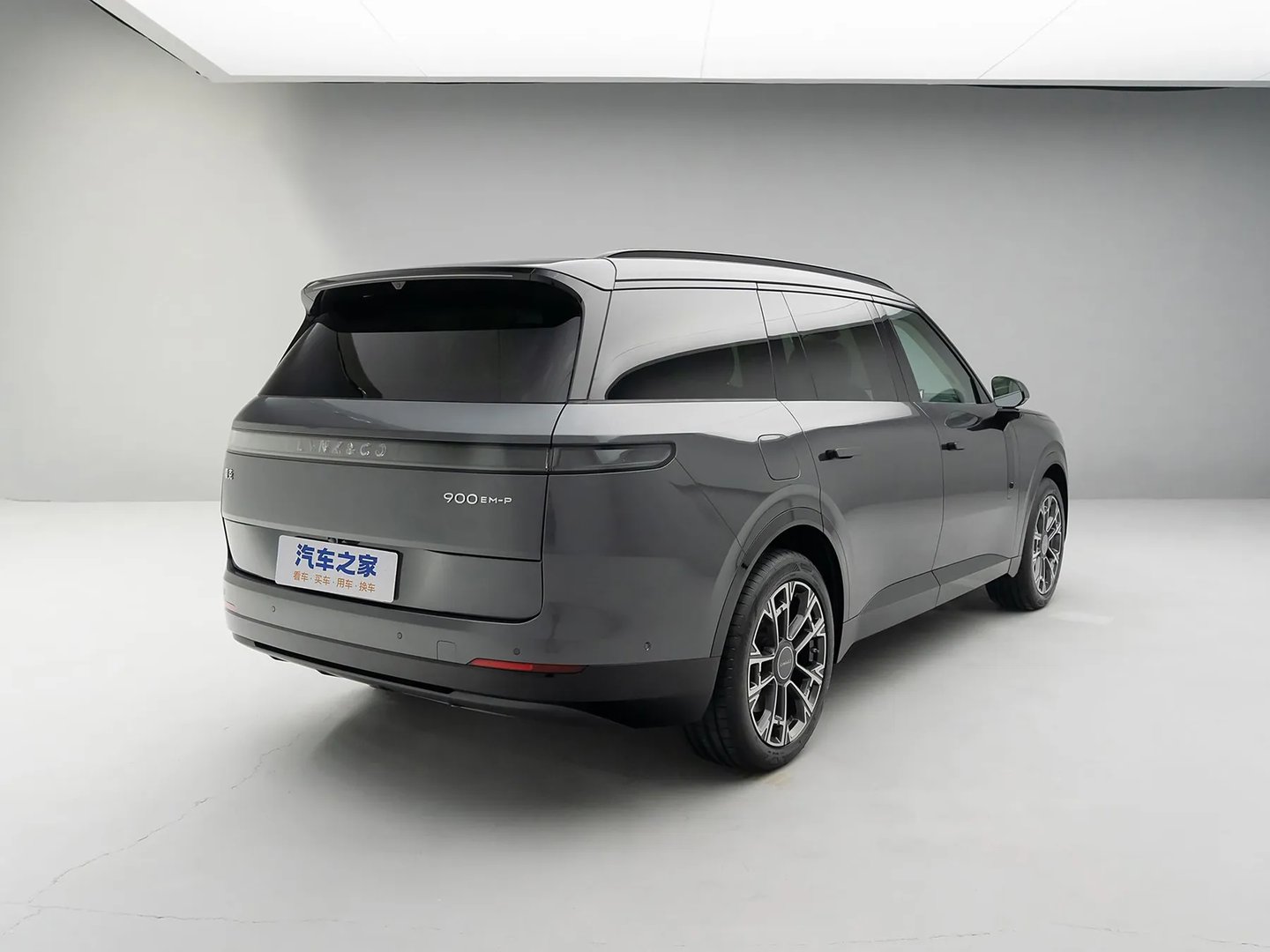 lynkco_900_1_generation__SUV_5-doors__2.jpg