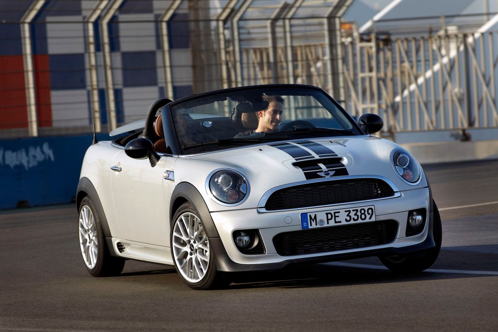 mini_Roadster_1_generation__Roadster__16.jpg