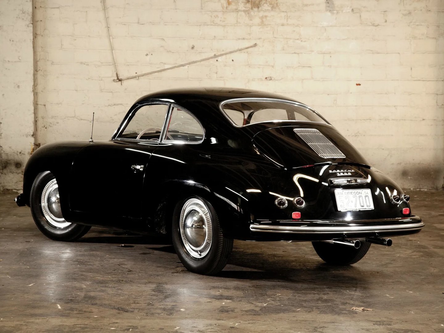 Porsche_356_1_generation__Coupe__9.jpg