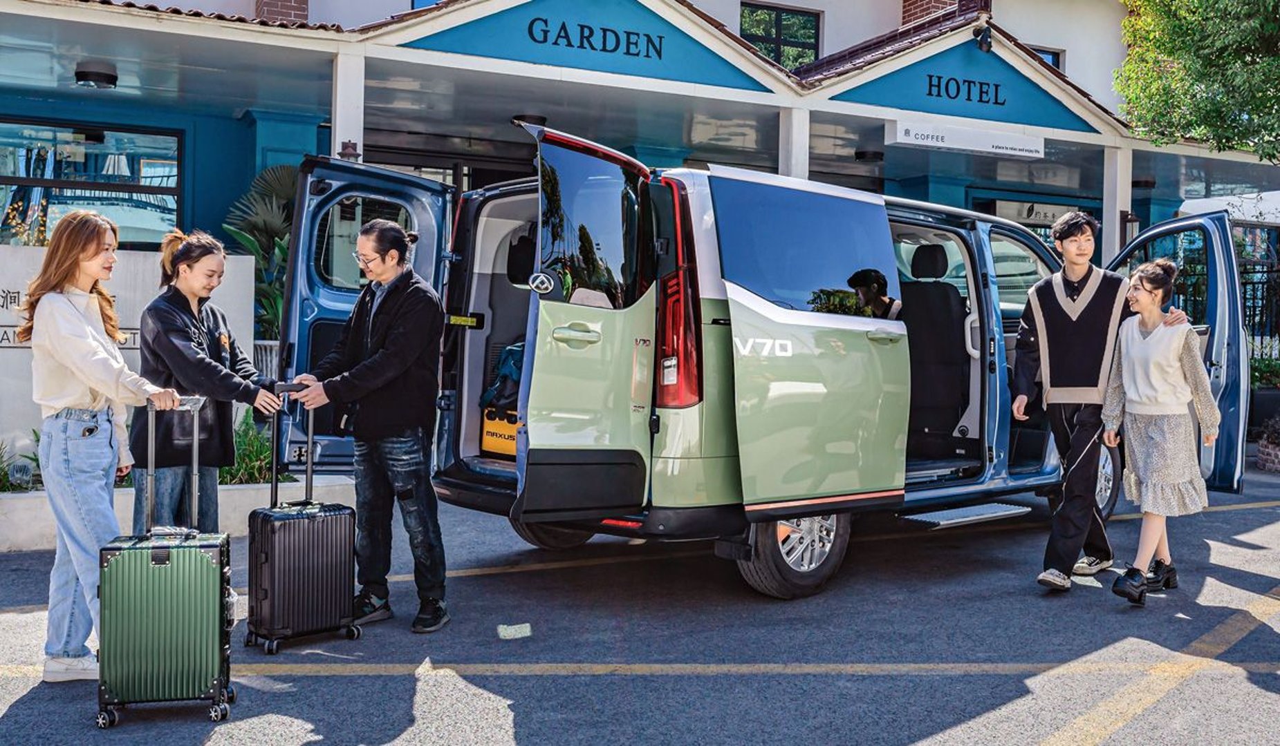maxus_V70_1_generation__Minivan__12.jpg