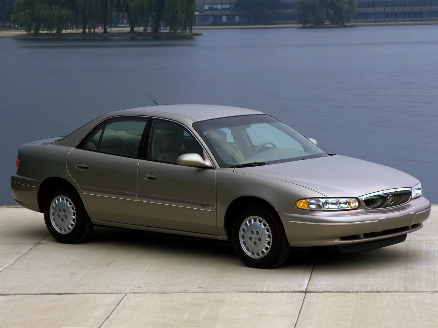 Buick_Century_6_generation__Sedan__10.jpg