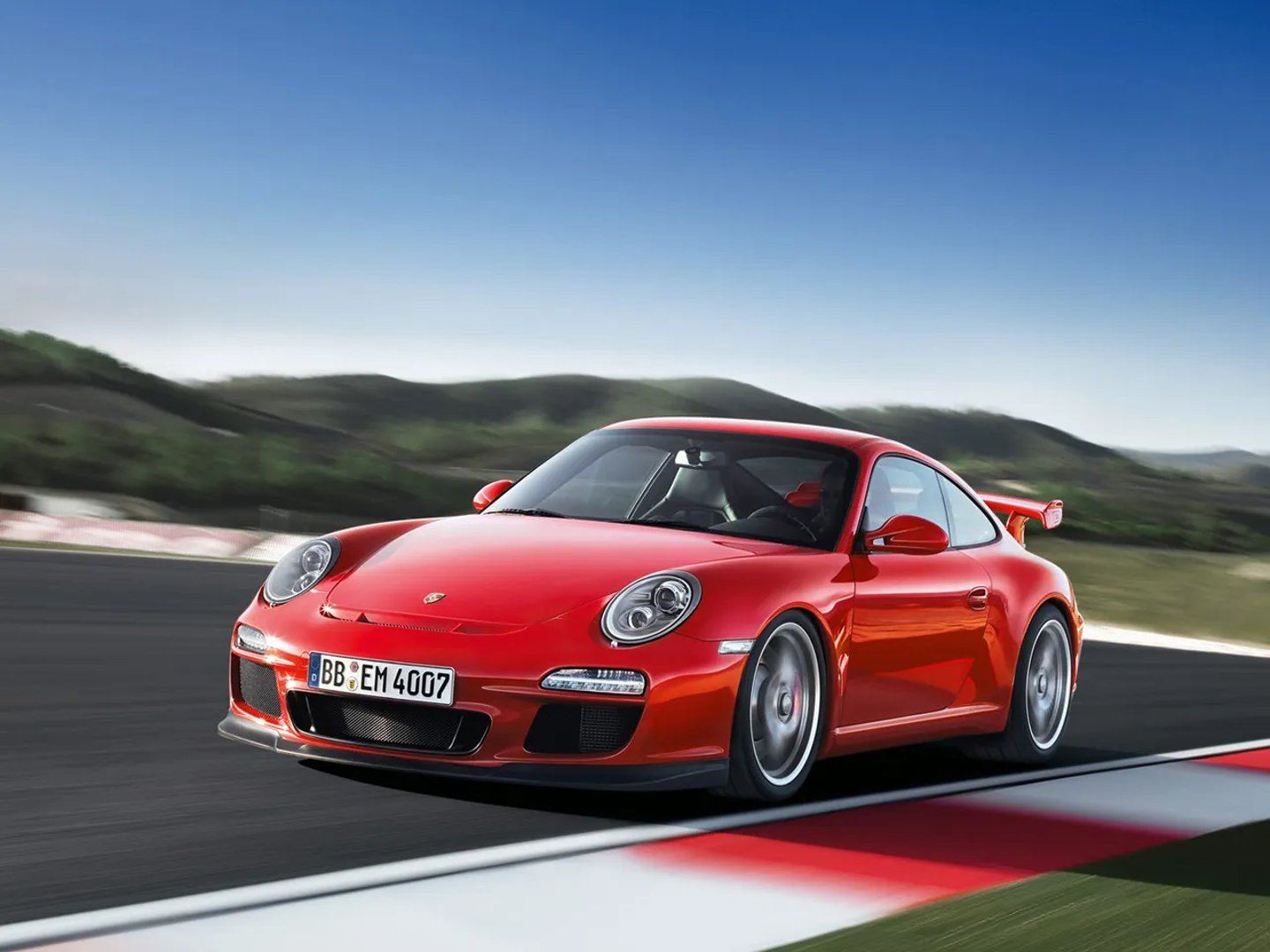 Porsche_911_GT3_2_generation_restyling__Coupe__4.jpg