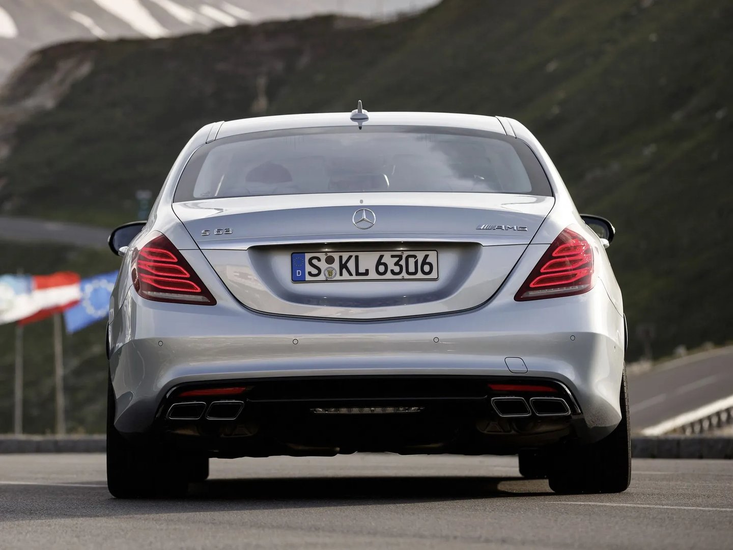 Mercedes_S-Class_AMG_3_generation__Sedan_Long__5.jpg