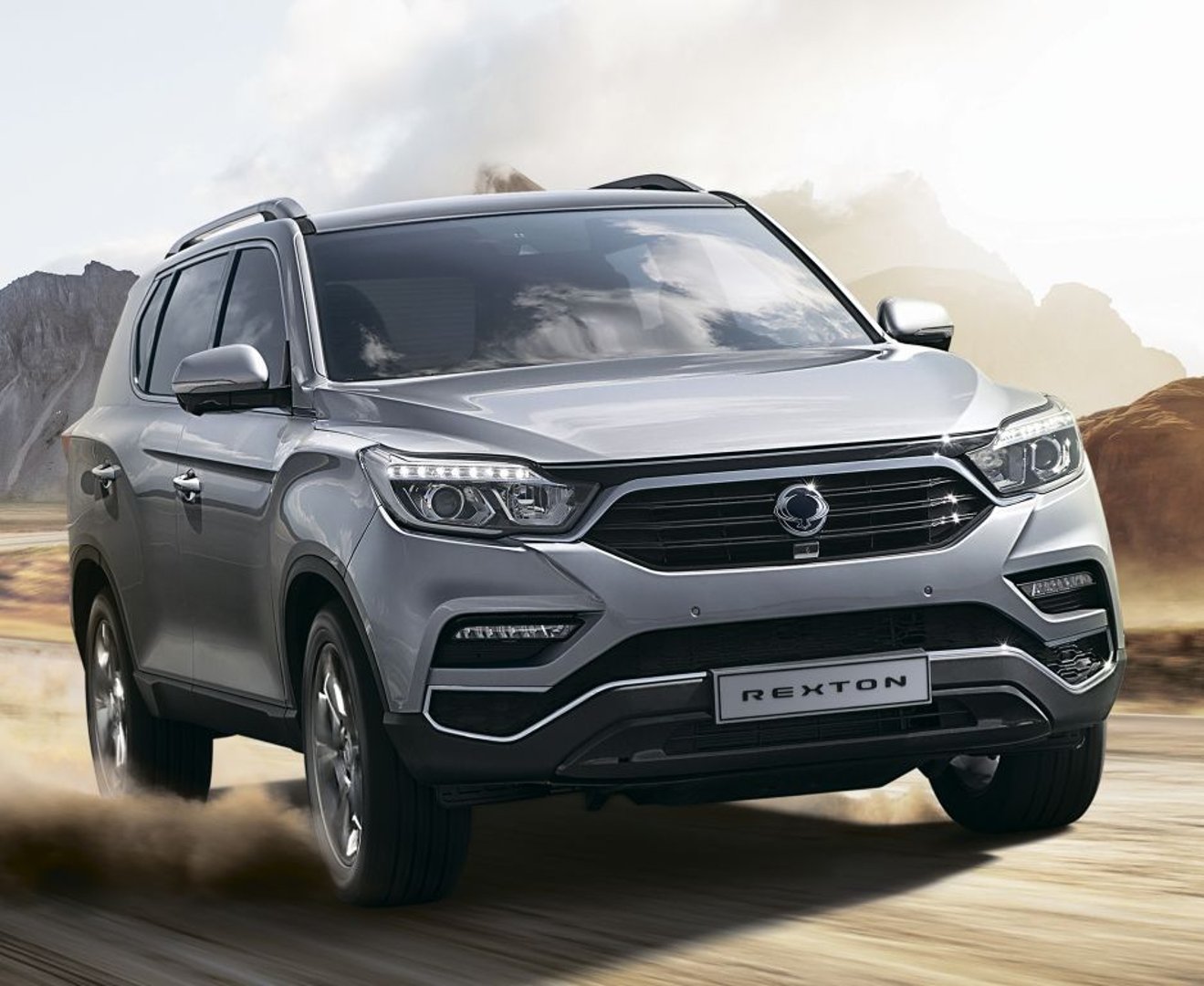 ssangyong_Rexton_2_generation__SUV_5-doors__18.jpg