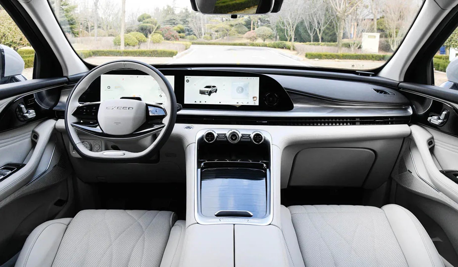 exeed_Yaoguang_1_generation__SUV_5-doors__7.jpg