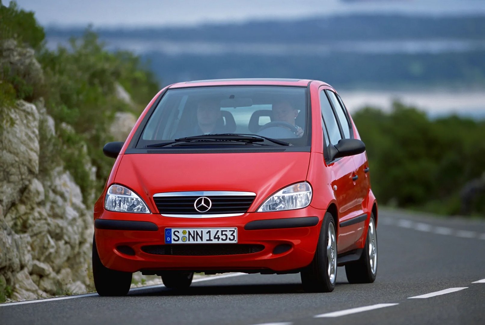 Mercedes_A-Class_1_generation_restyling__Mini_5-doors__2.jpg