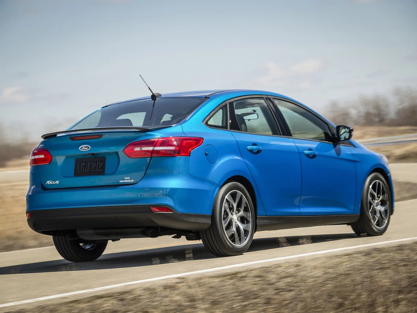 Ford_Focus_3_generation_restyling__Sedan__2.jpg