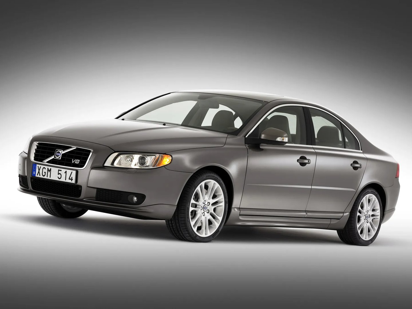 Volvo_S80_2_generation__Sedan__1.jpg