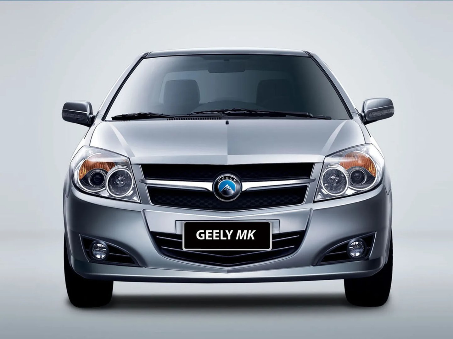 Geely_MK_1_generation__Sedan__9.jpg