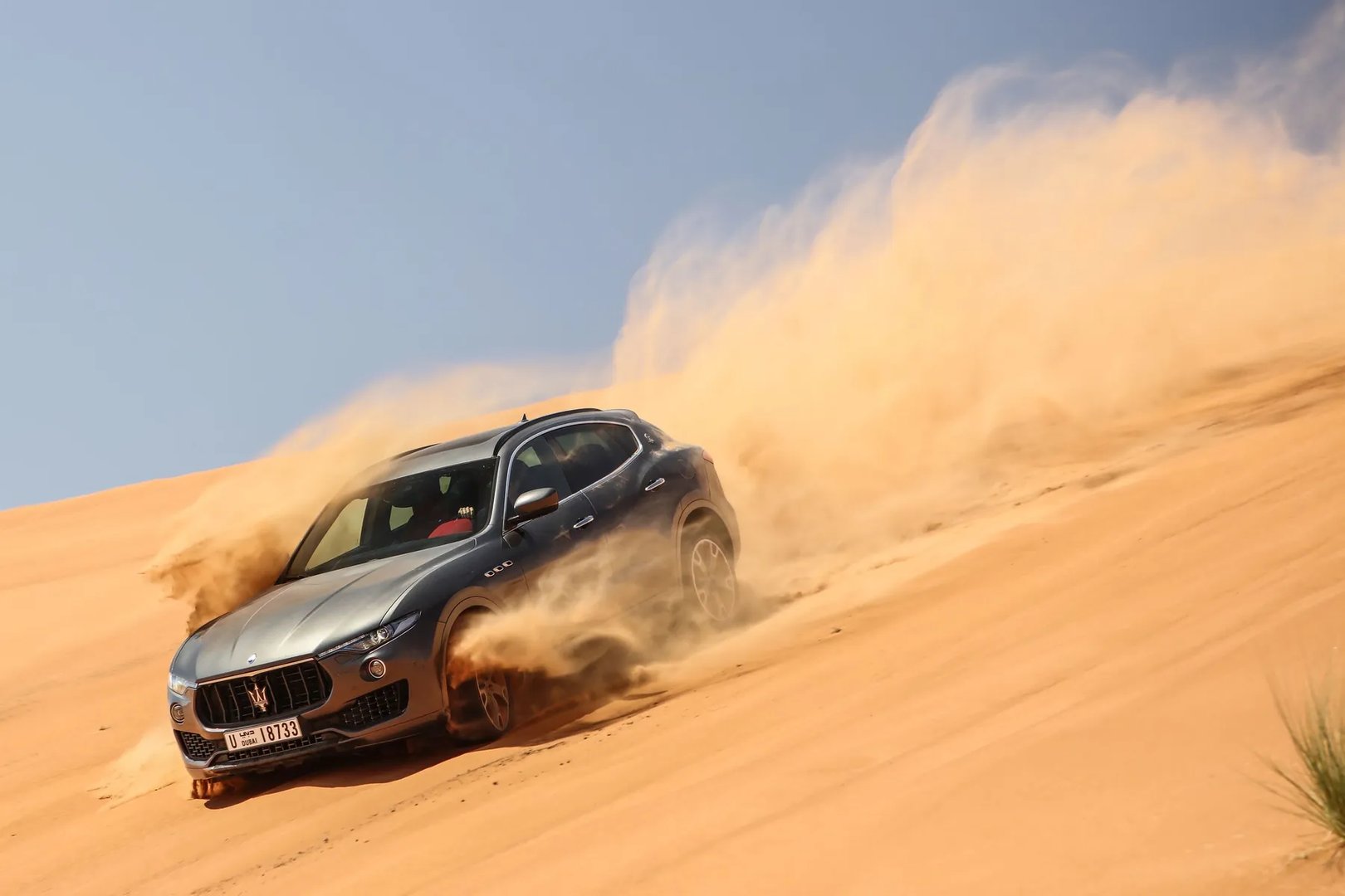 Maserati_Levante_1_generation__SUV_5-doors__12.jpg