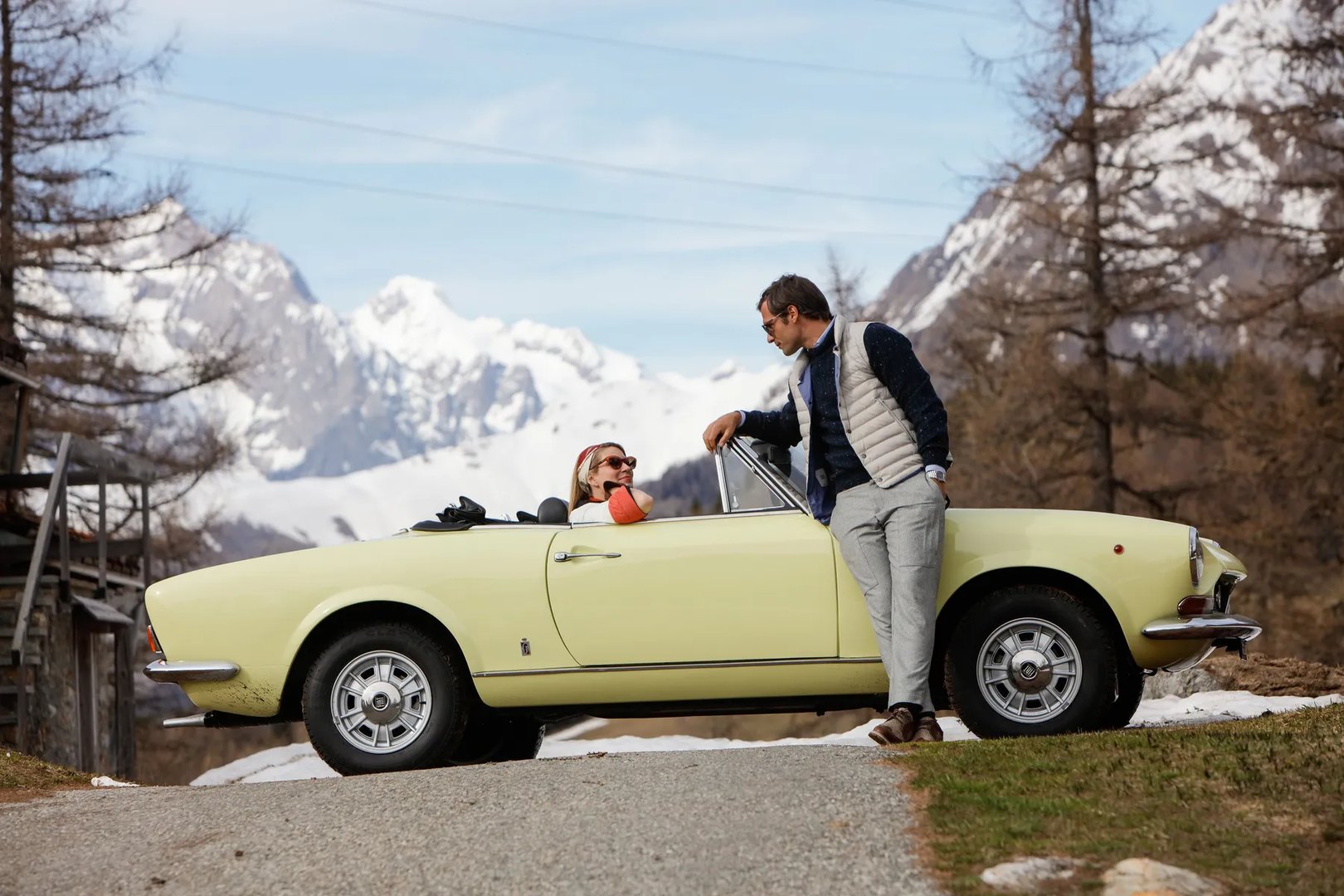 Fiat_124_Sport_Spider_1_generation__Cabrio__10.jpg