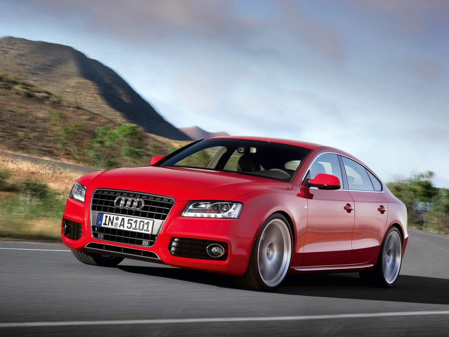 Audi_A5_1_generation__Liftback__9.jpg