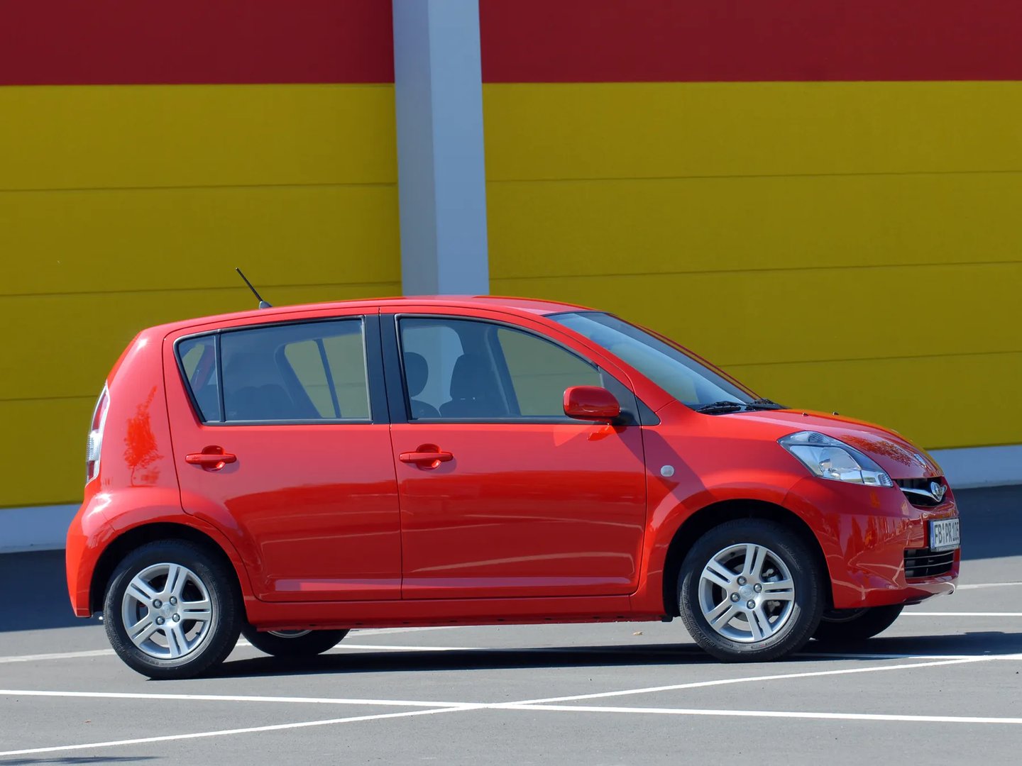 Subaru_Justy_4_generation__Mini_5-doors__4.jpg