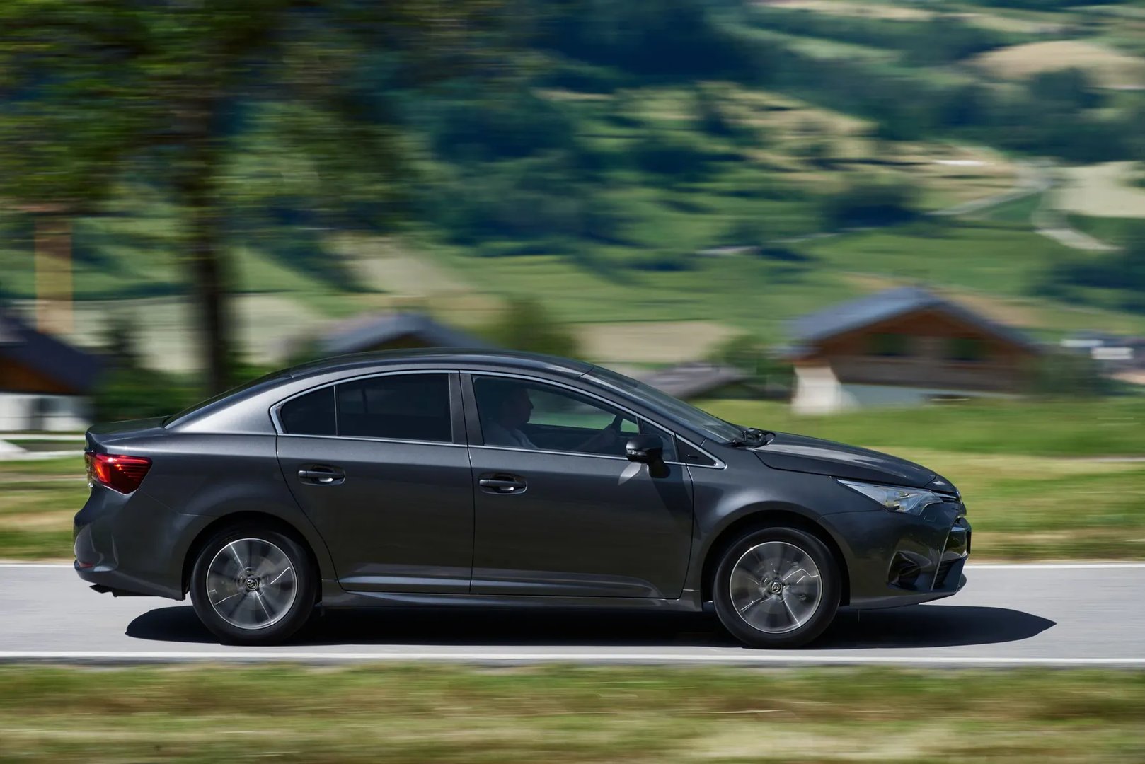 Toyota_Avensis_3_generation_restyling_2__Sedan__3.jpg