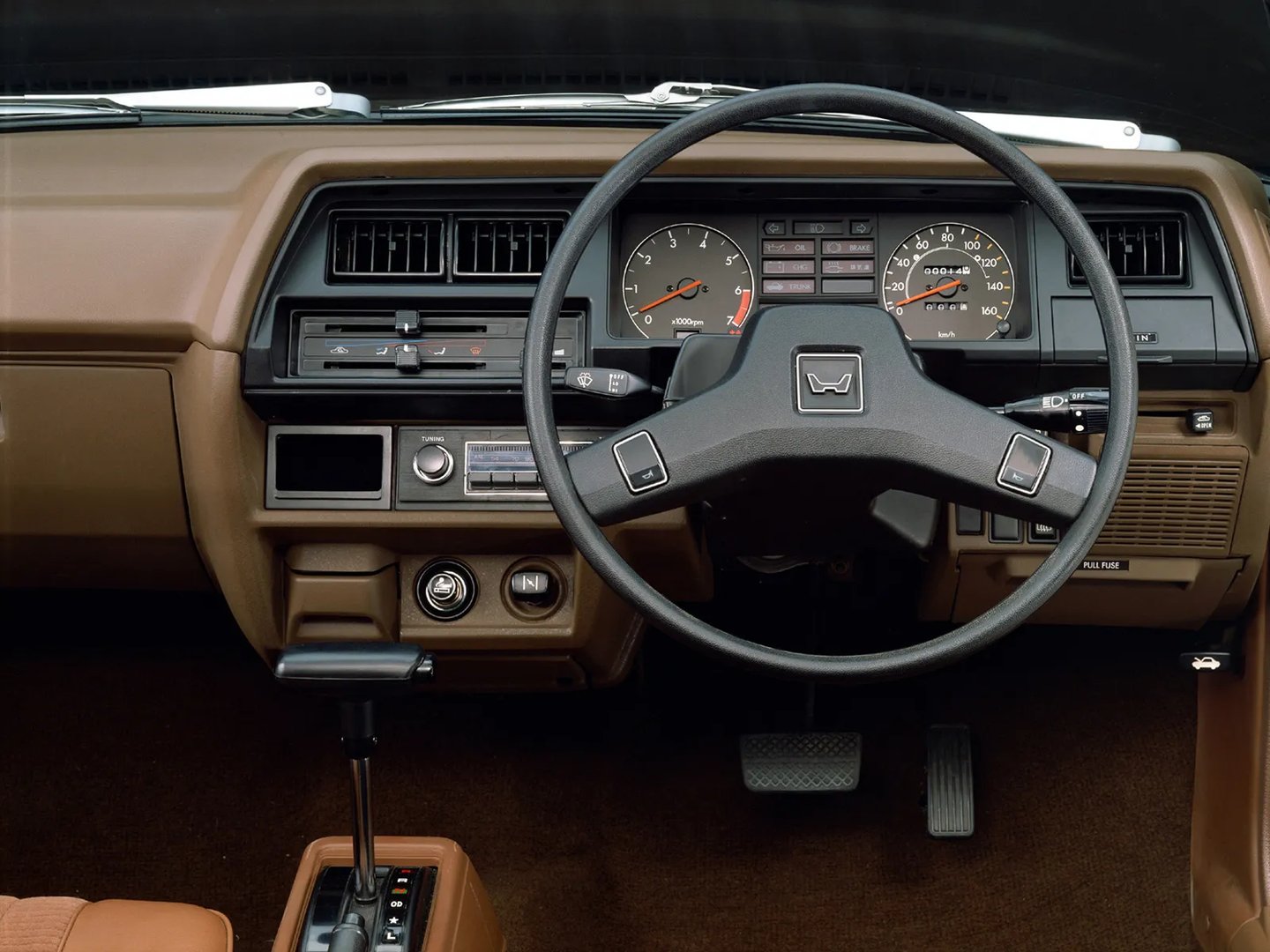 Honda_Ballade_1_generation__Sedan__11.jpg