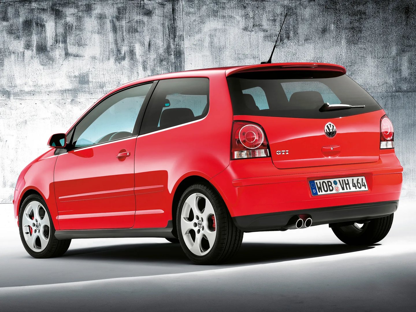 Volkswagen_Polo_GTI_4_generation__Mini_3-doors__2.jpg
