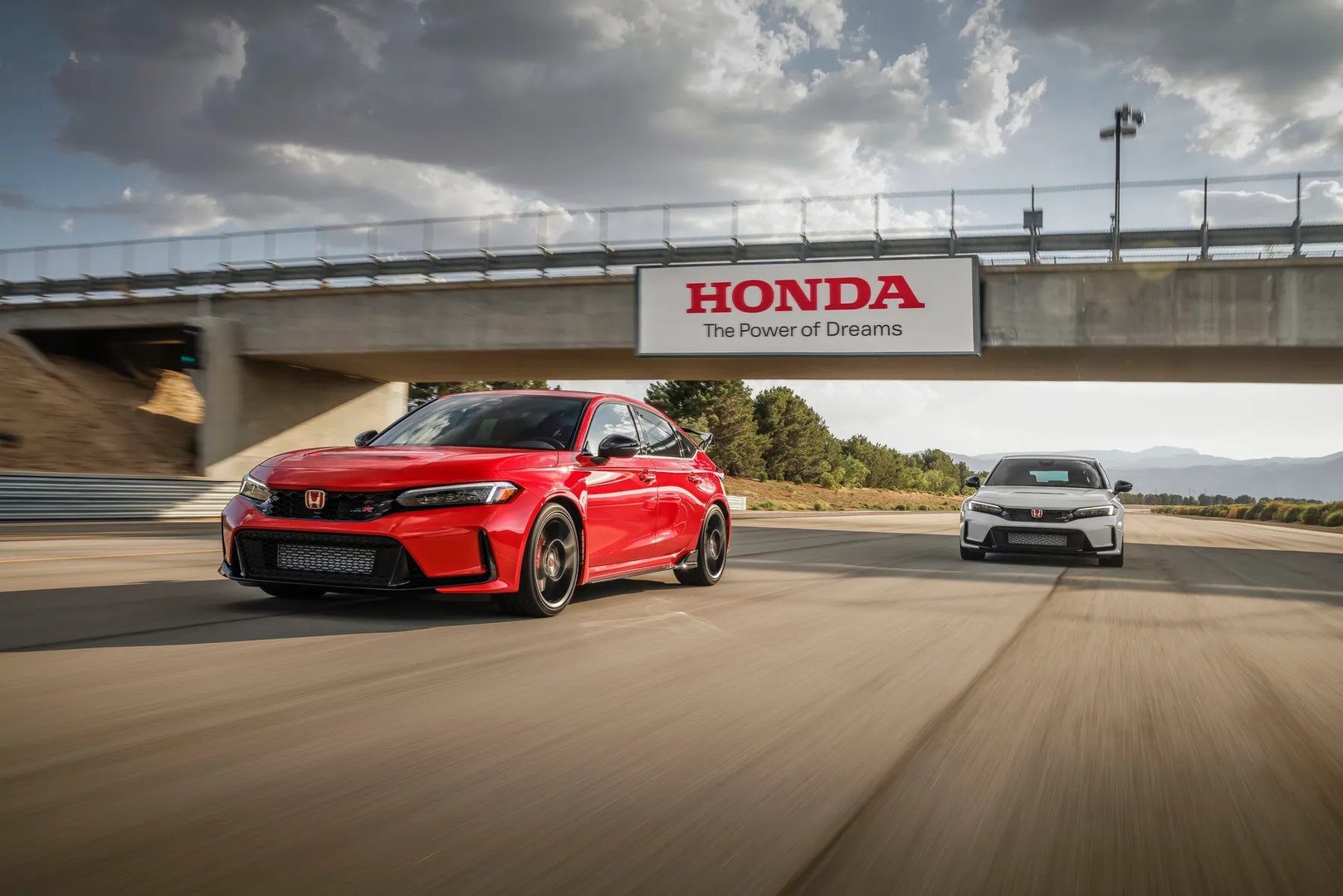 Honda_Civic_Type_R_11_generation__Hatchback_5-door__5.jpg