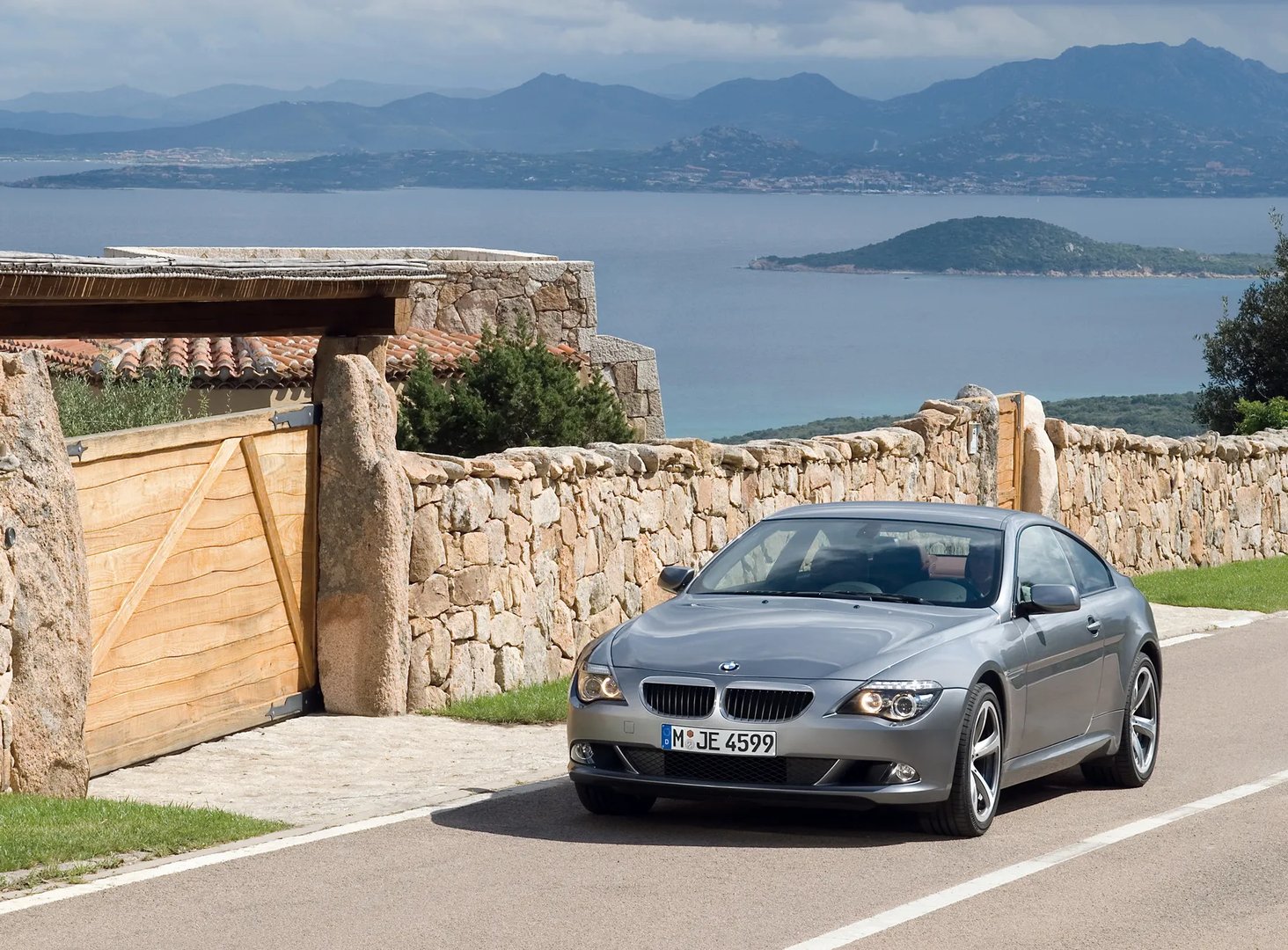 BMW_6_series_2_generation_restyling__Coupe__6.jpg