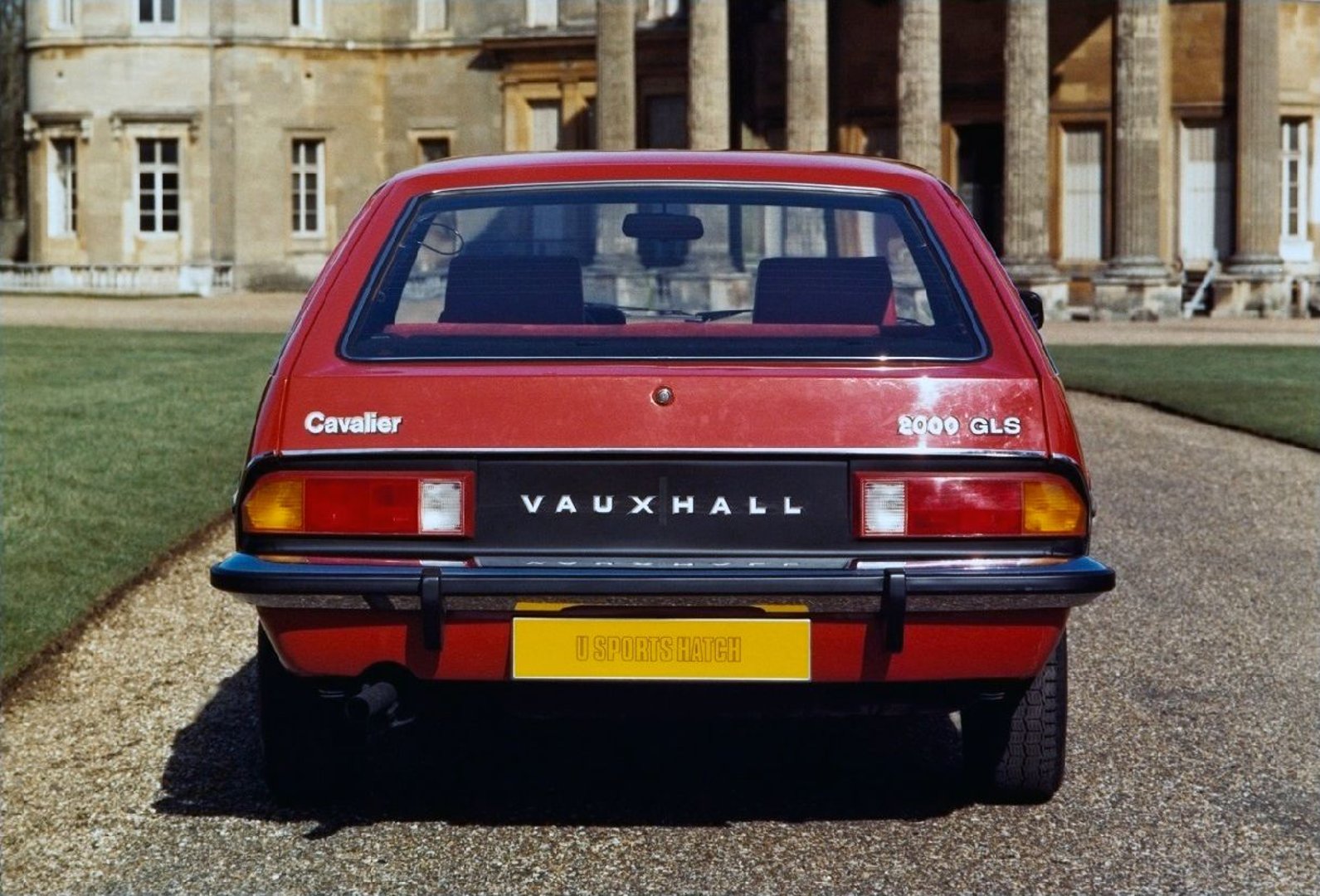 vauxhall_Cavalier_1_generation__Hatchback_3-door__1.jpg