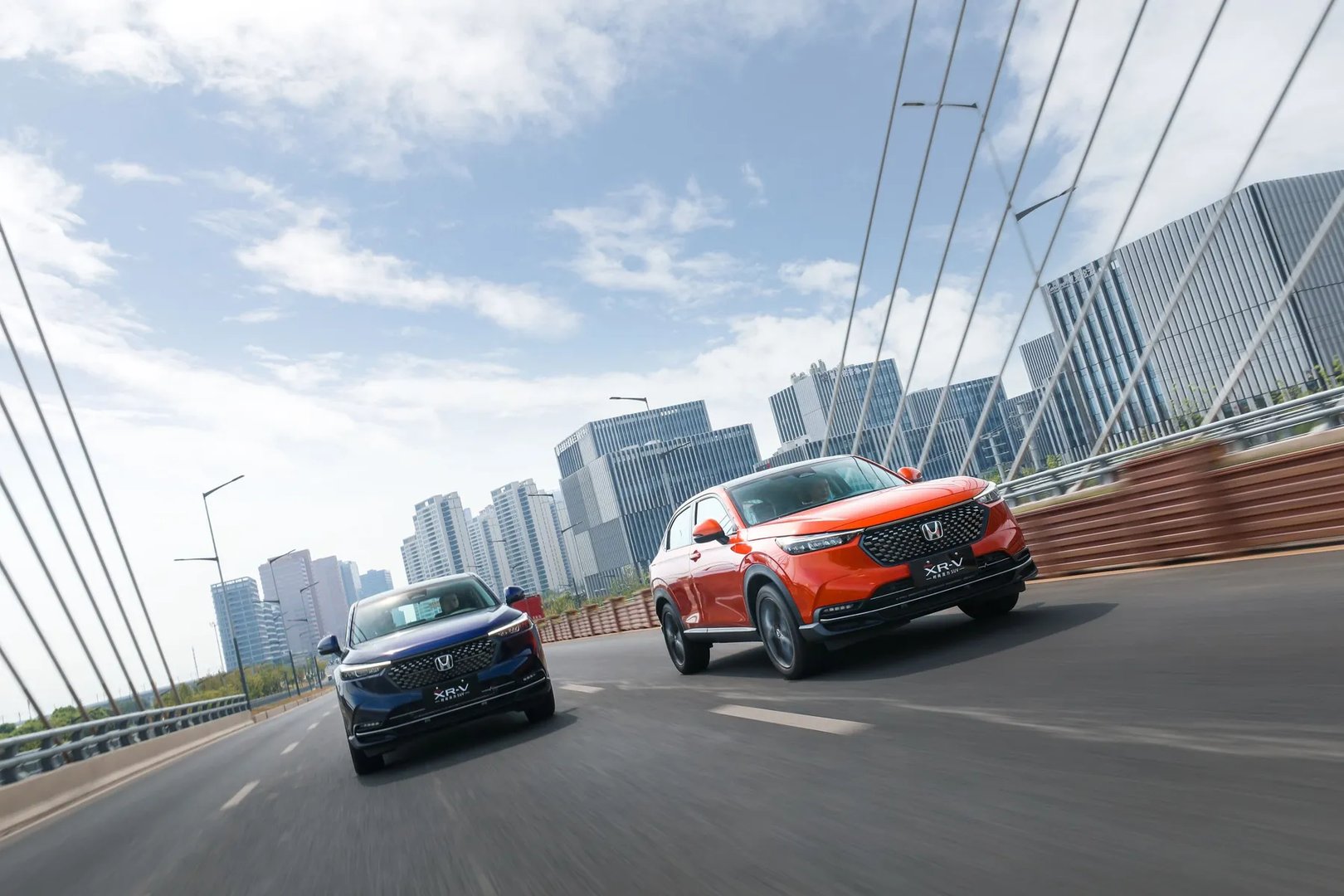 Honda_XR-V_2_generation__SUV_5-doors__9.jpg