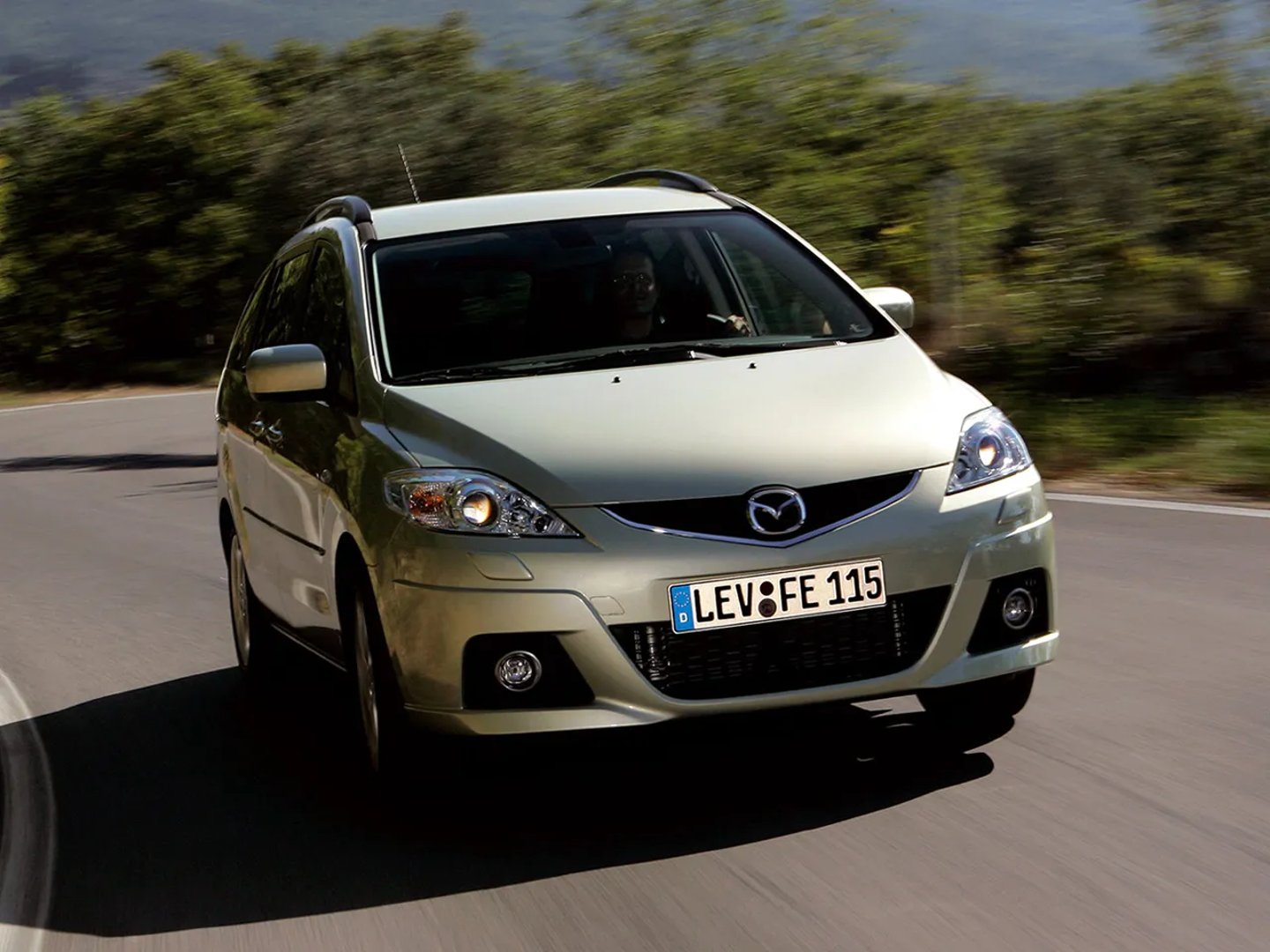 1 generation, restyling 