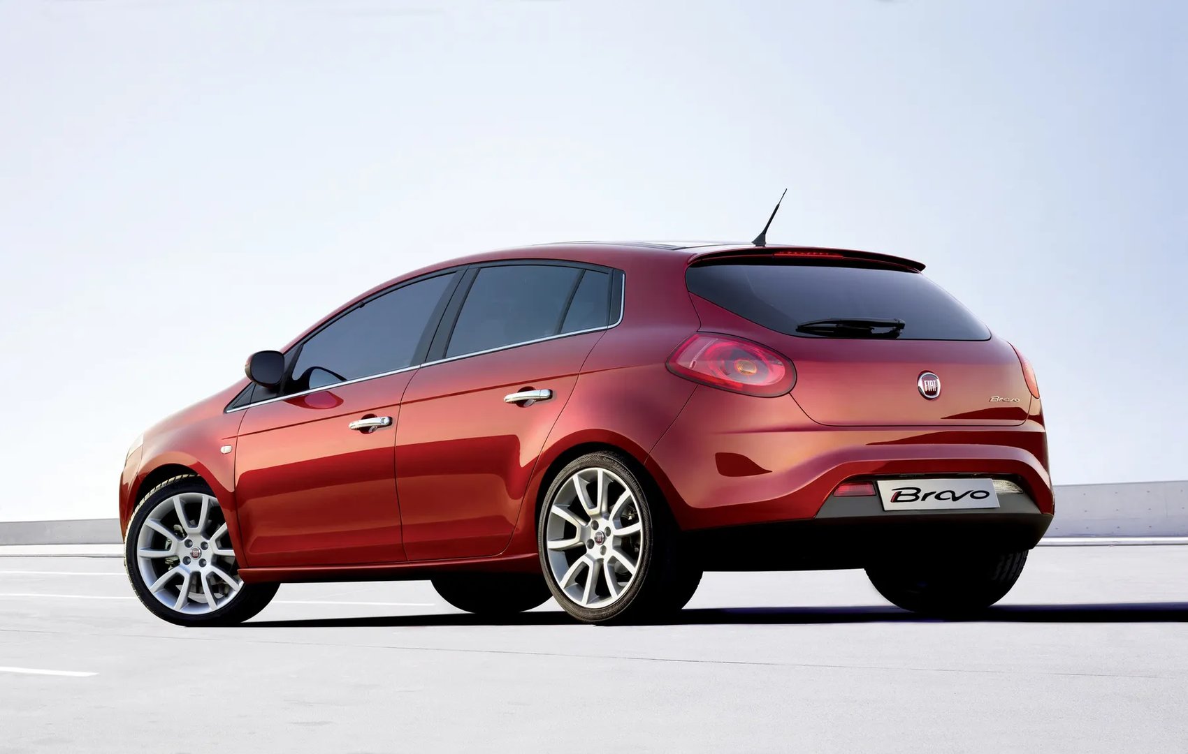 Fiat_Bravo_2_generation__Hatchback_5-door__2.jpg