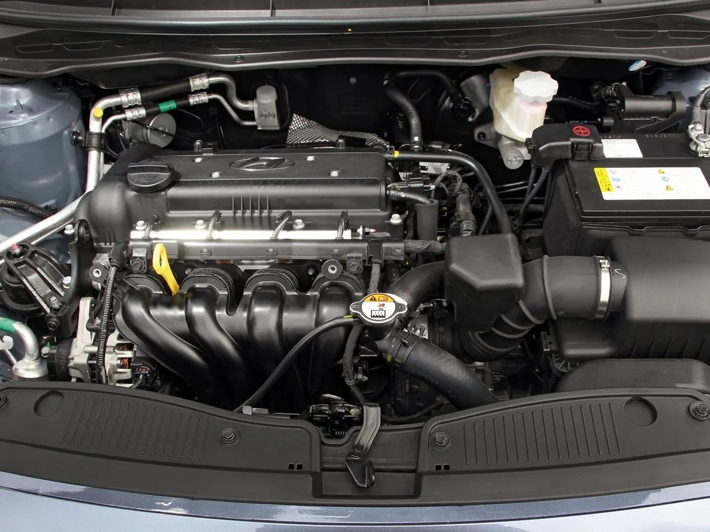 Hyundai_i20_1_generation_restyling__Mini_3-doors__1.jpg