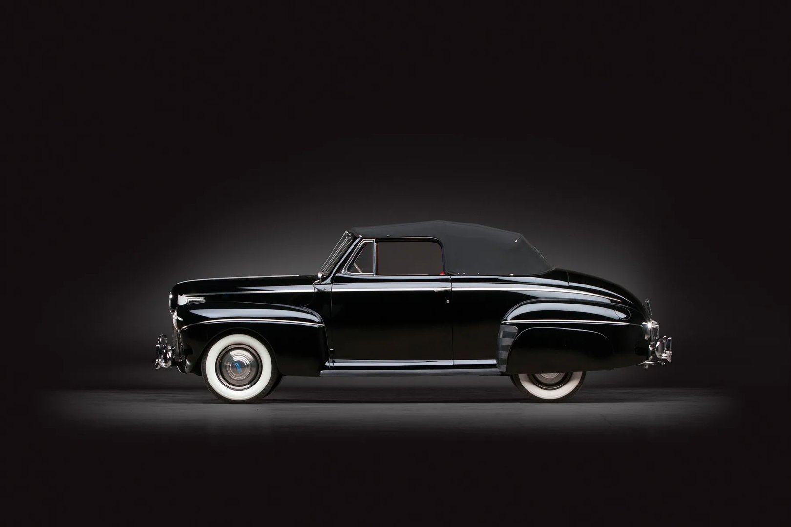 Ford_V8_3_generation__Cabrio__13.jpg