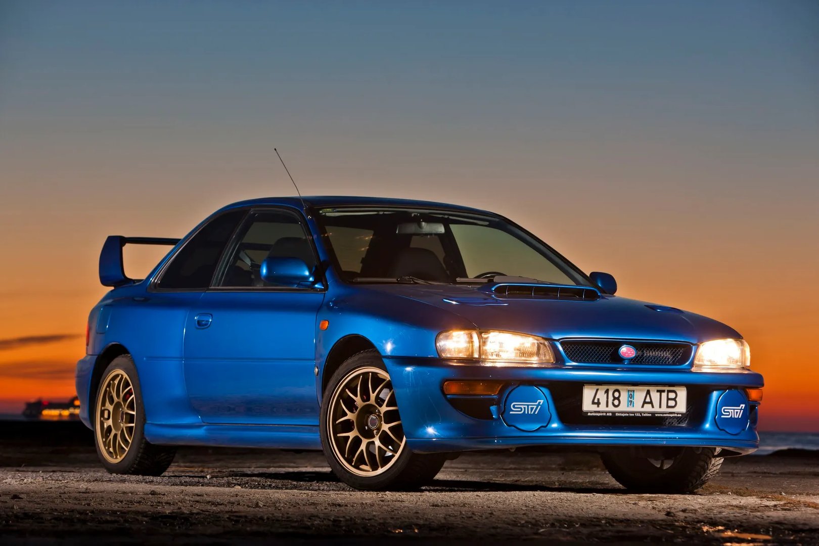 Subaru_Impreza_WRX_1_generation__Coupe__4.jpg