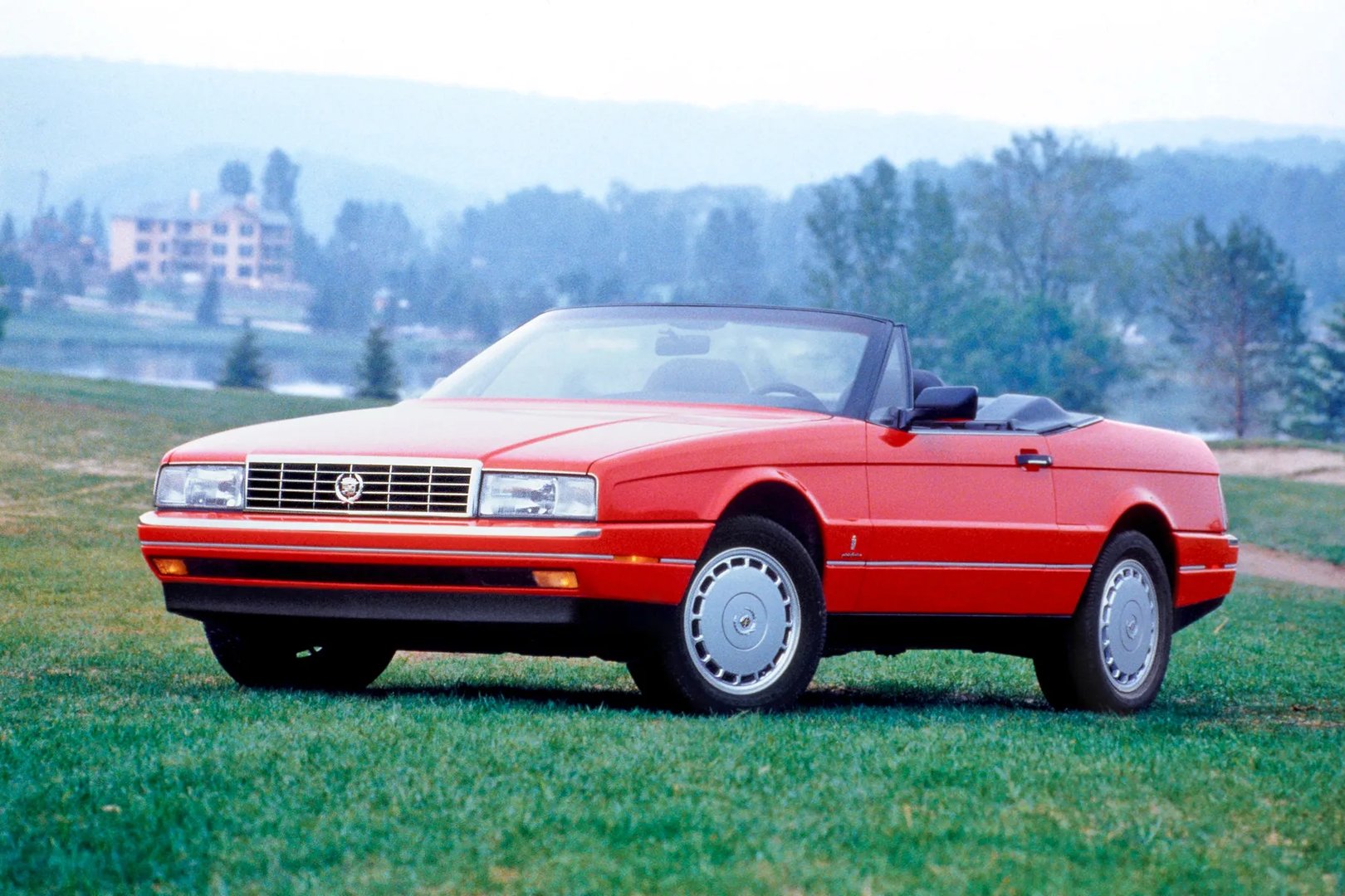 Cadillac_Allante_1_generation__Cabrio__9.jpg
