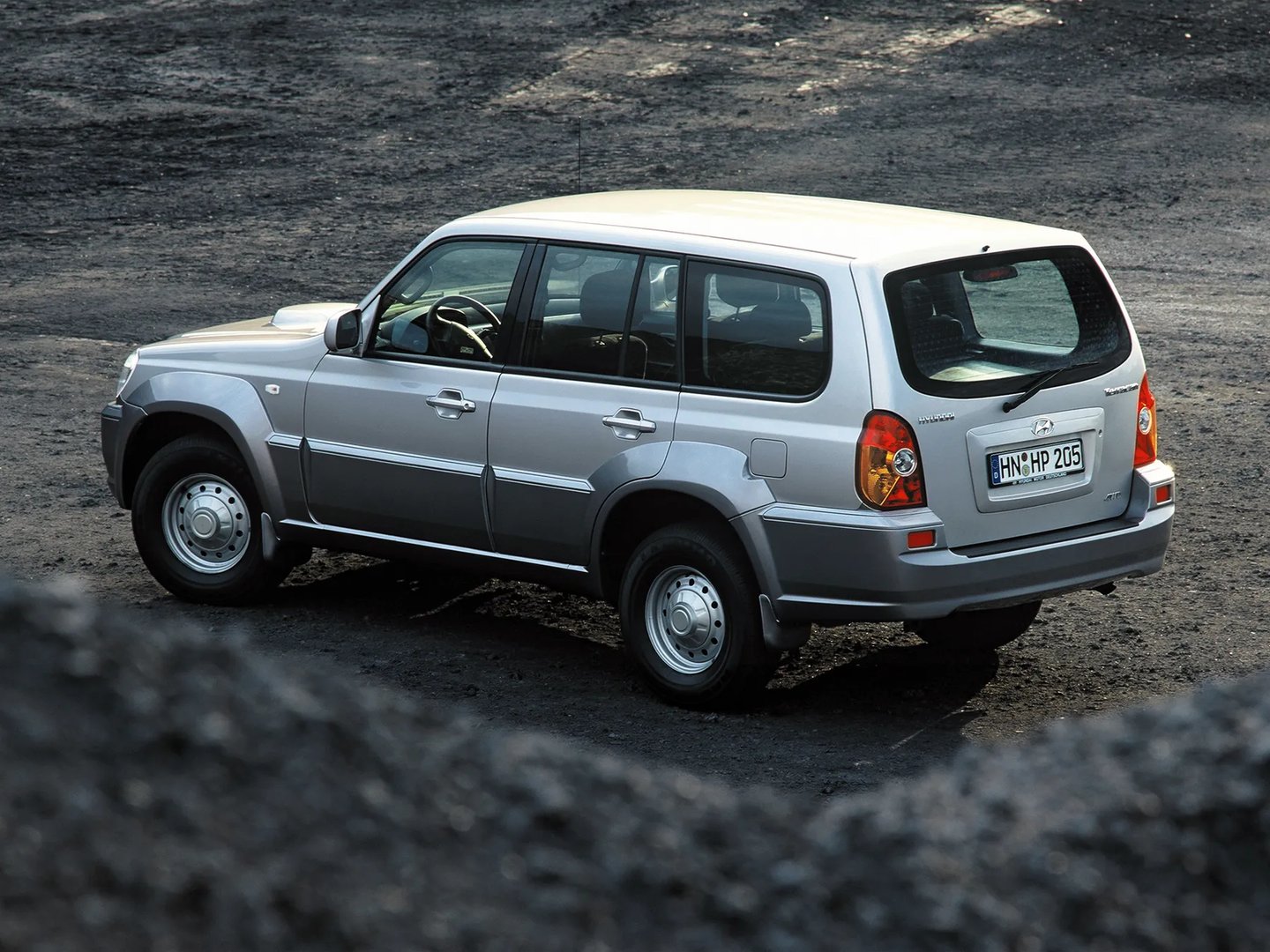 Hyundai_Terracan_1_generation__SUV_5-doors__3.jpg