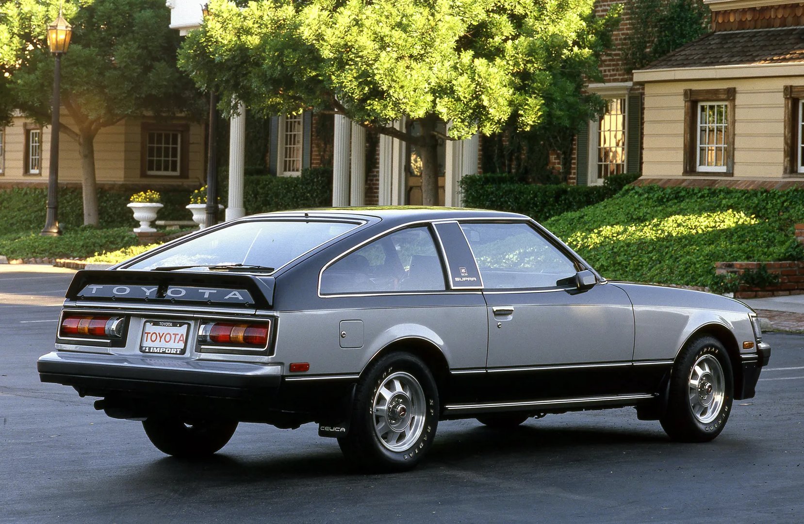 Toyota_Supra_1_generation__Coupe__4.jpg