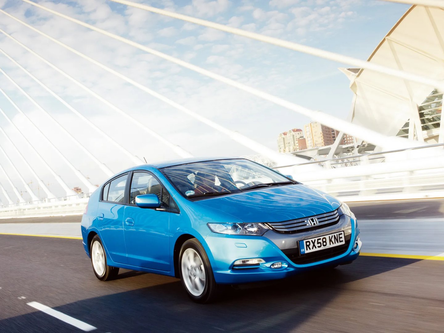 Honda_Insight_2_generation__Hatchback_5-door__4.jpg