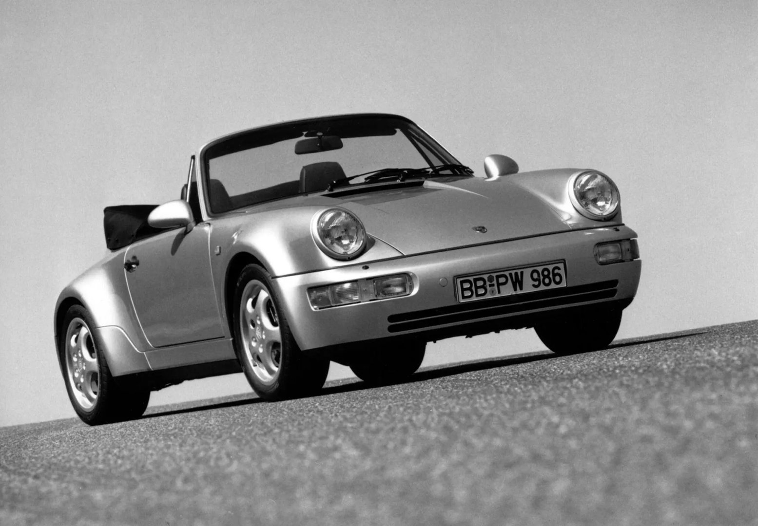 Porsche_911_3_generation__Cabrio__2.jpg