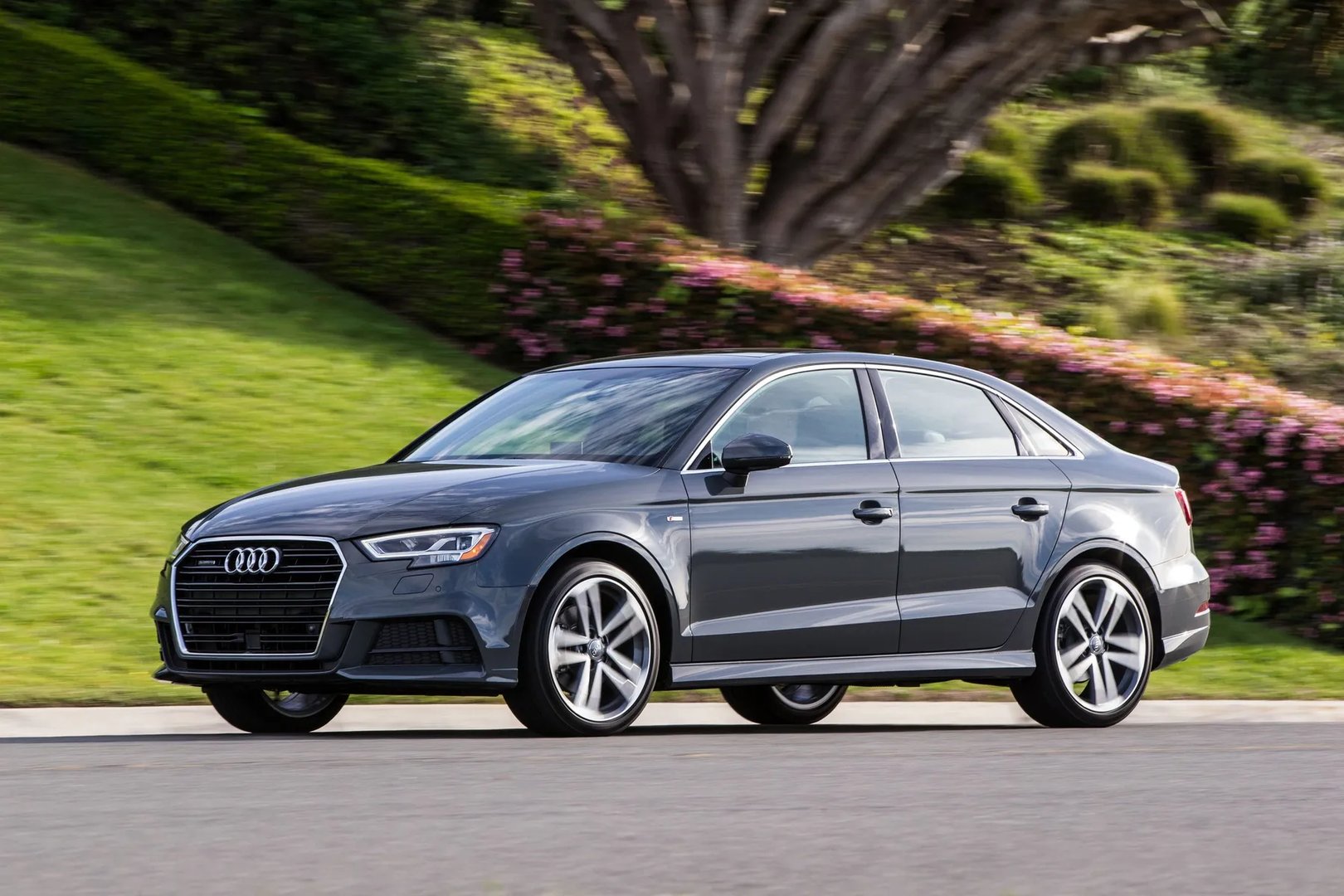 Audi_A3_3_generation_restyling__Sedan__7.jpg