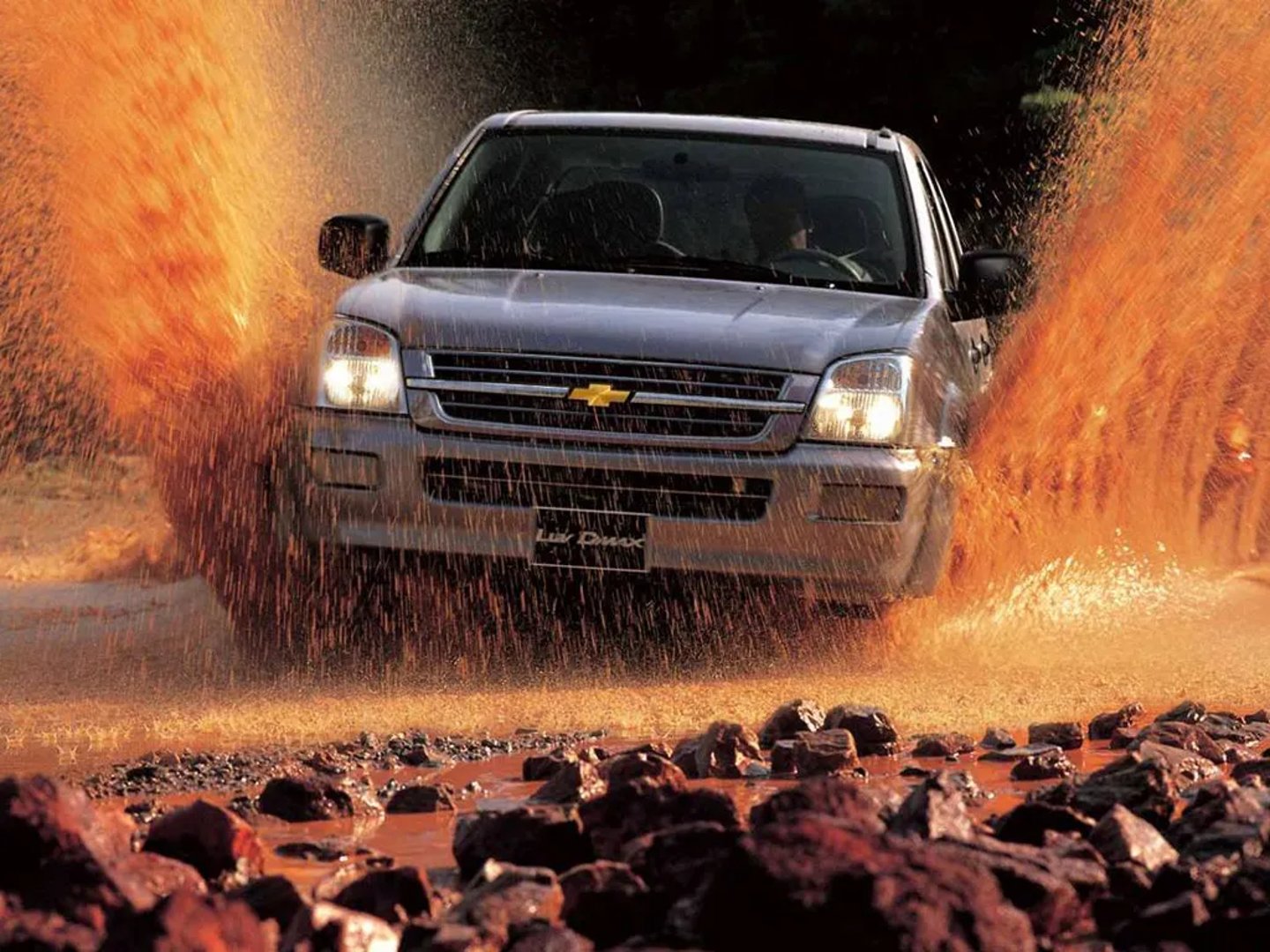 Chevrolet_LUV_D-MAX_1_generation__Pickup_double-cab__1.jpg