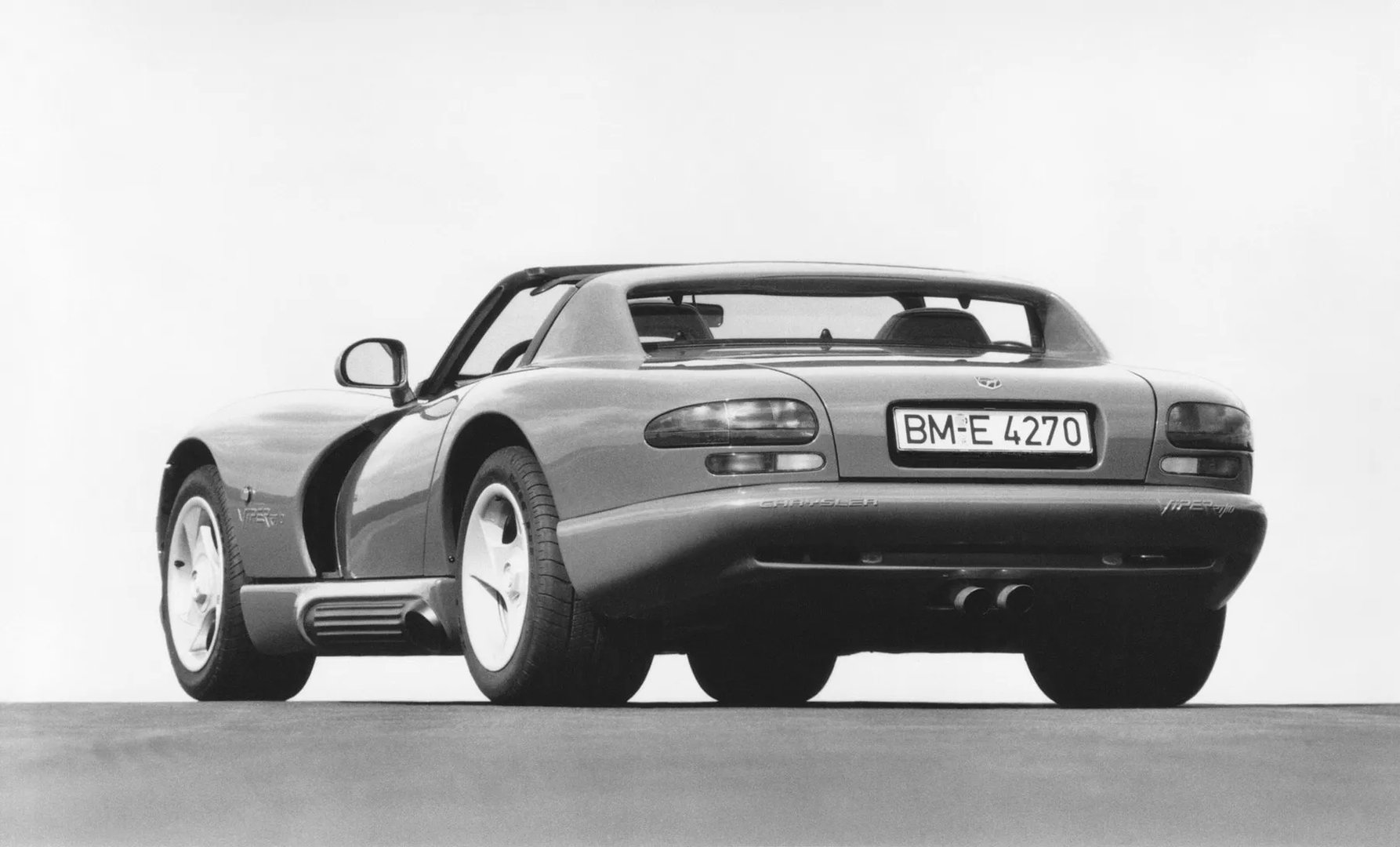Chrysler_Viper_1_generation__Cabrio__1.jpg