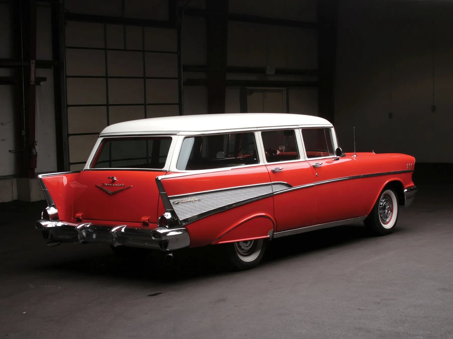 Chevrolet_Bel_Air_2_generation__Estate_5-door__6.jpg
