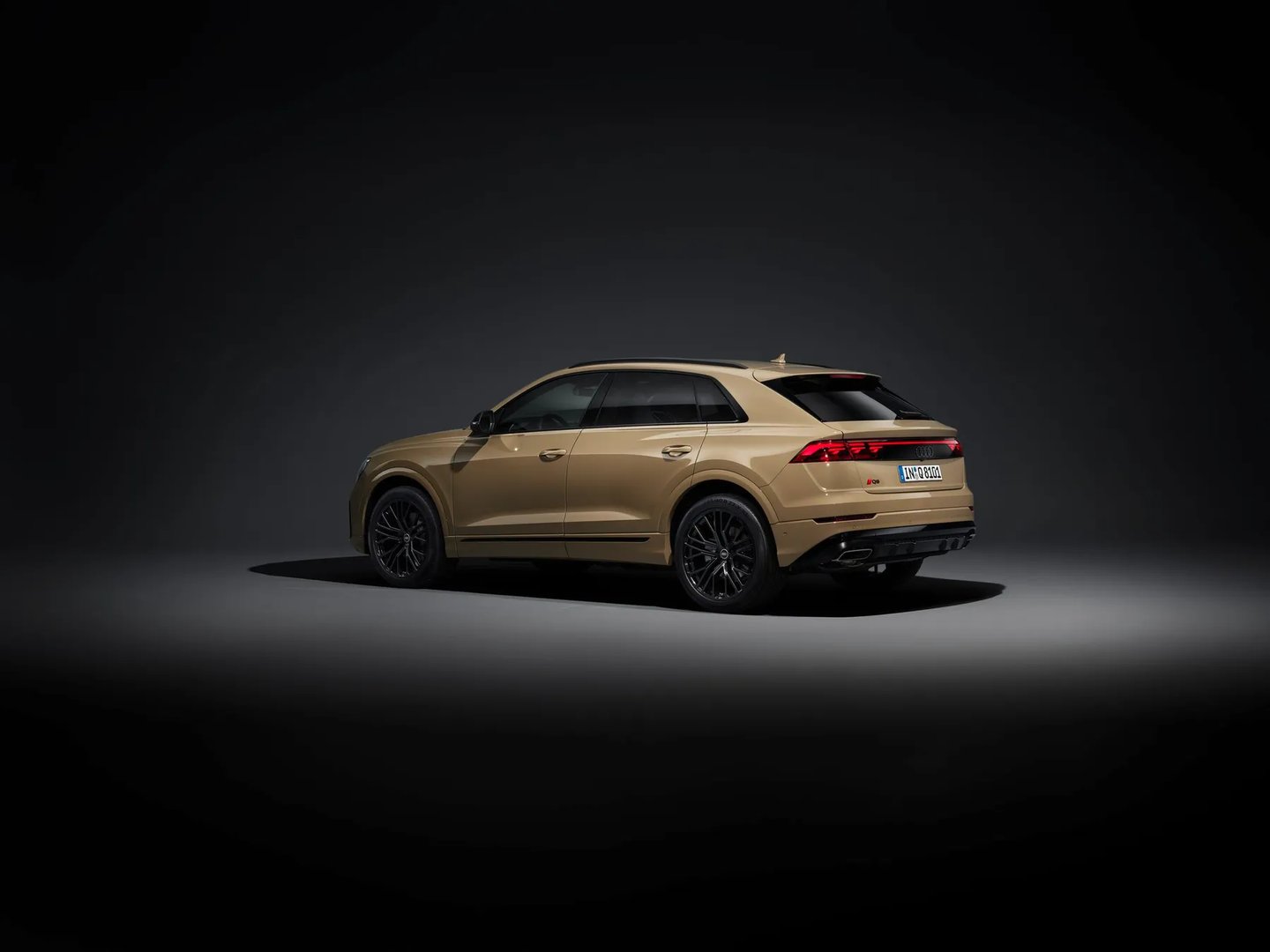 Audi_Q8_1_generation_restyling_1__SUV_5-doors__3.jpg