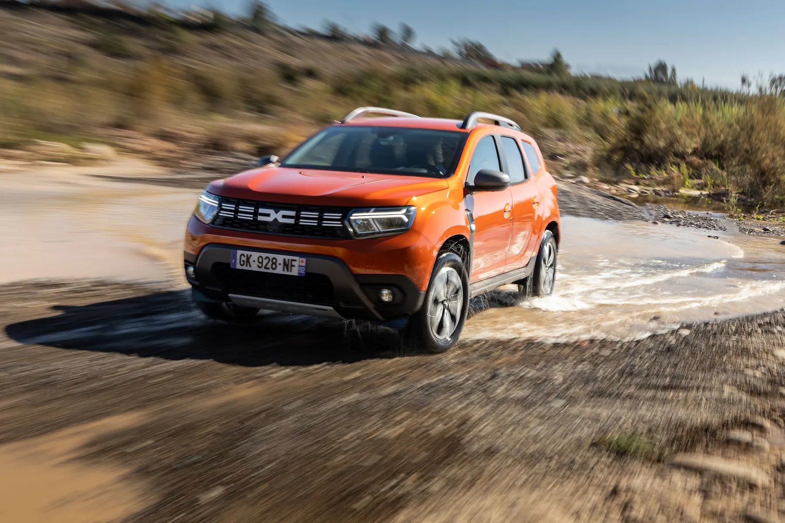 Dacia_Duster_2_generation_restyling_2__SUV_5-doors__6.jpg