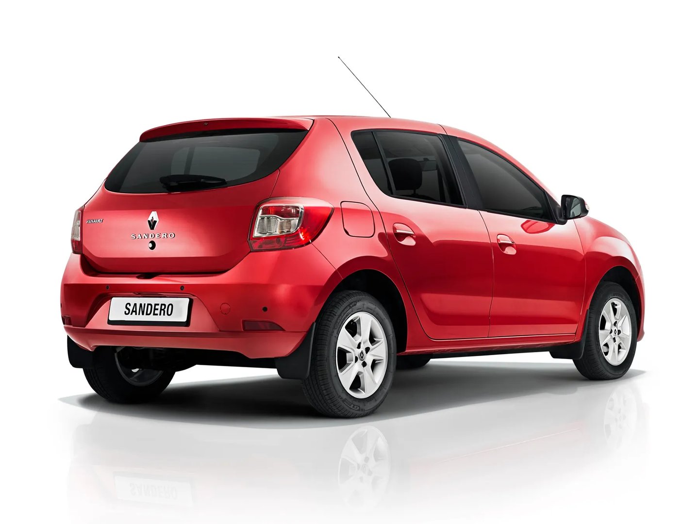 Renault_Sandero_2_generation__Hatchback_5-door__4.jpg
