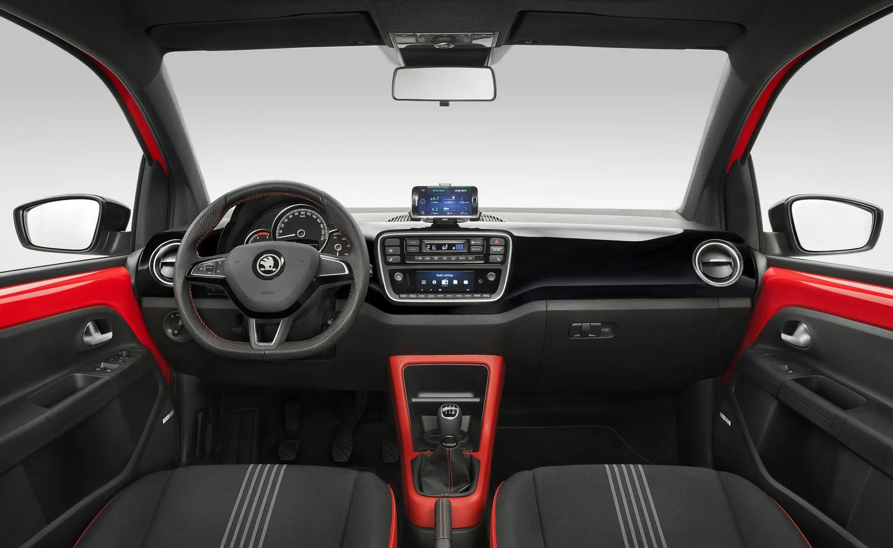 Skoda_Citigo_1_generation_restyling__Mini_3-doors__13.jpg